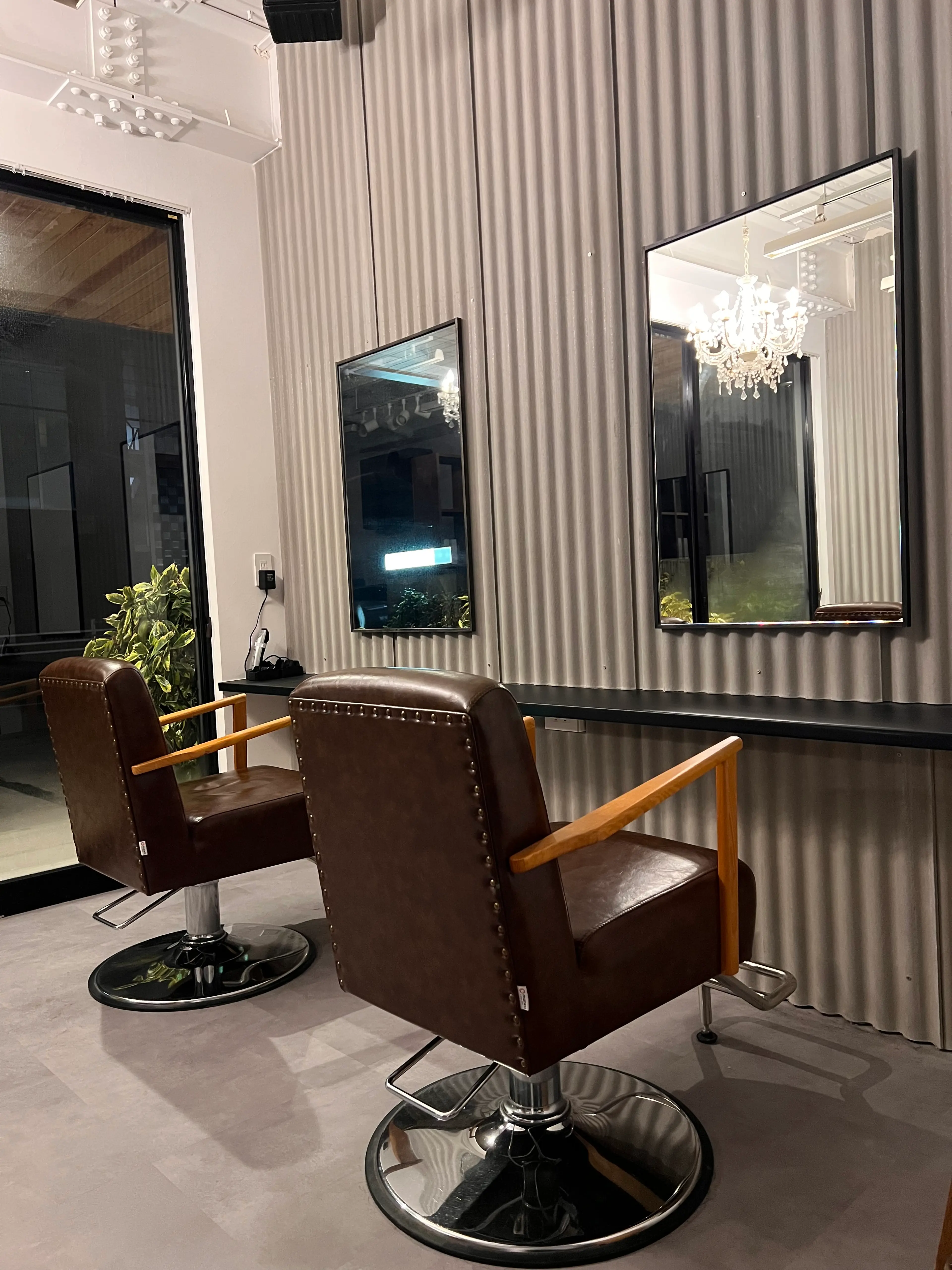 MARDIGRASの内観・外観2