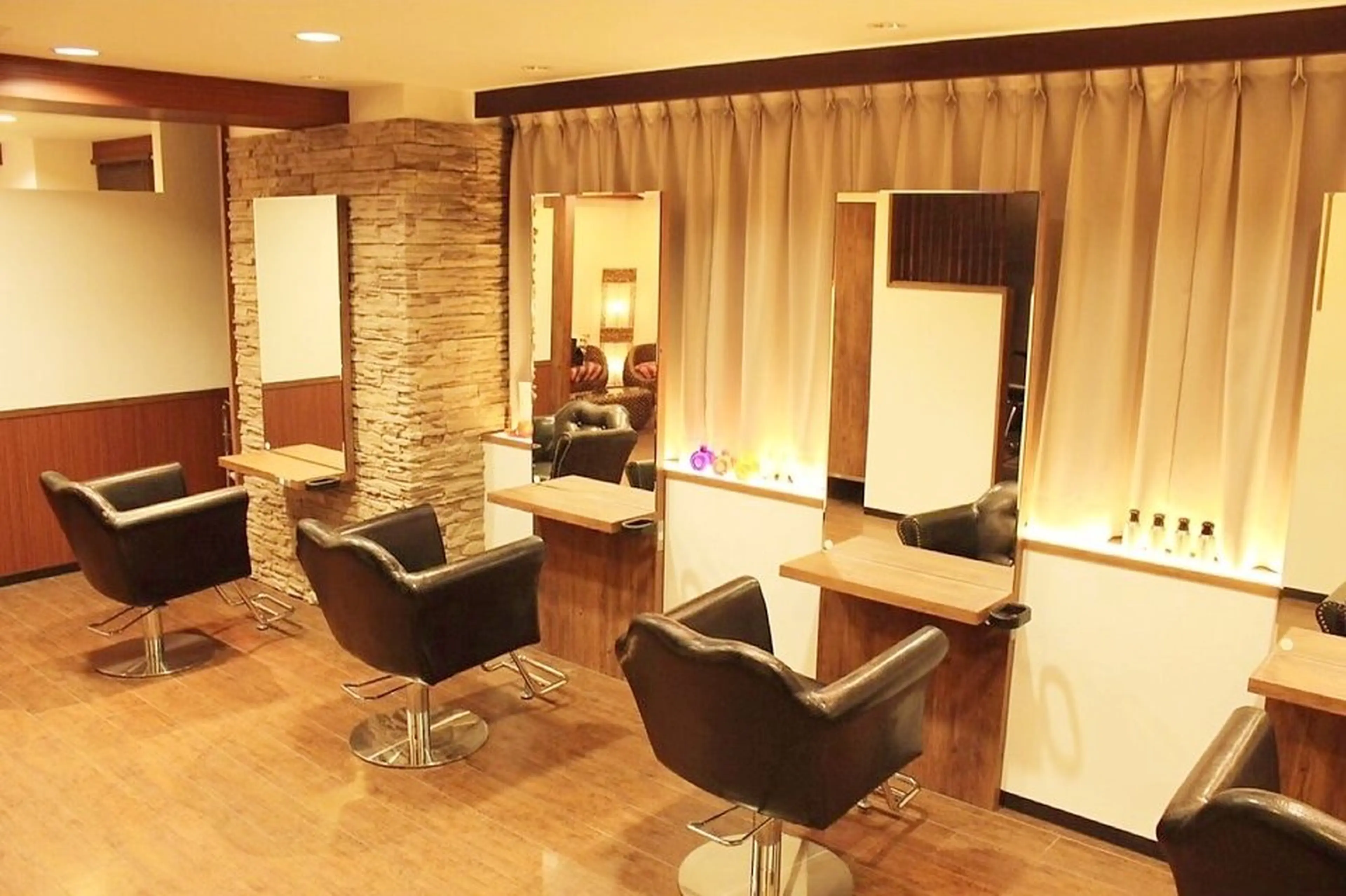 bulansis hairの内観・外観1