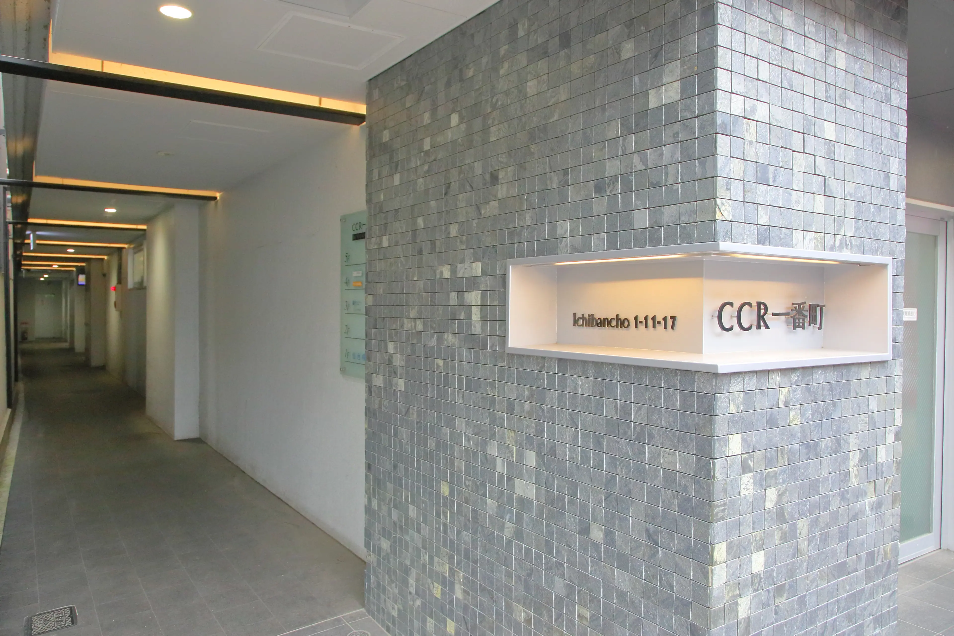 AMBERの内観・外観3