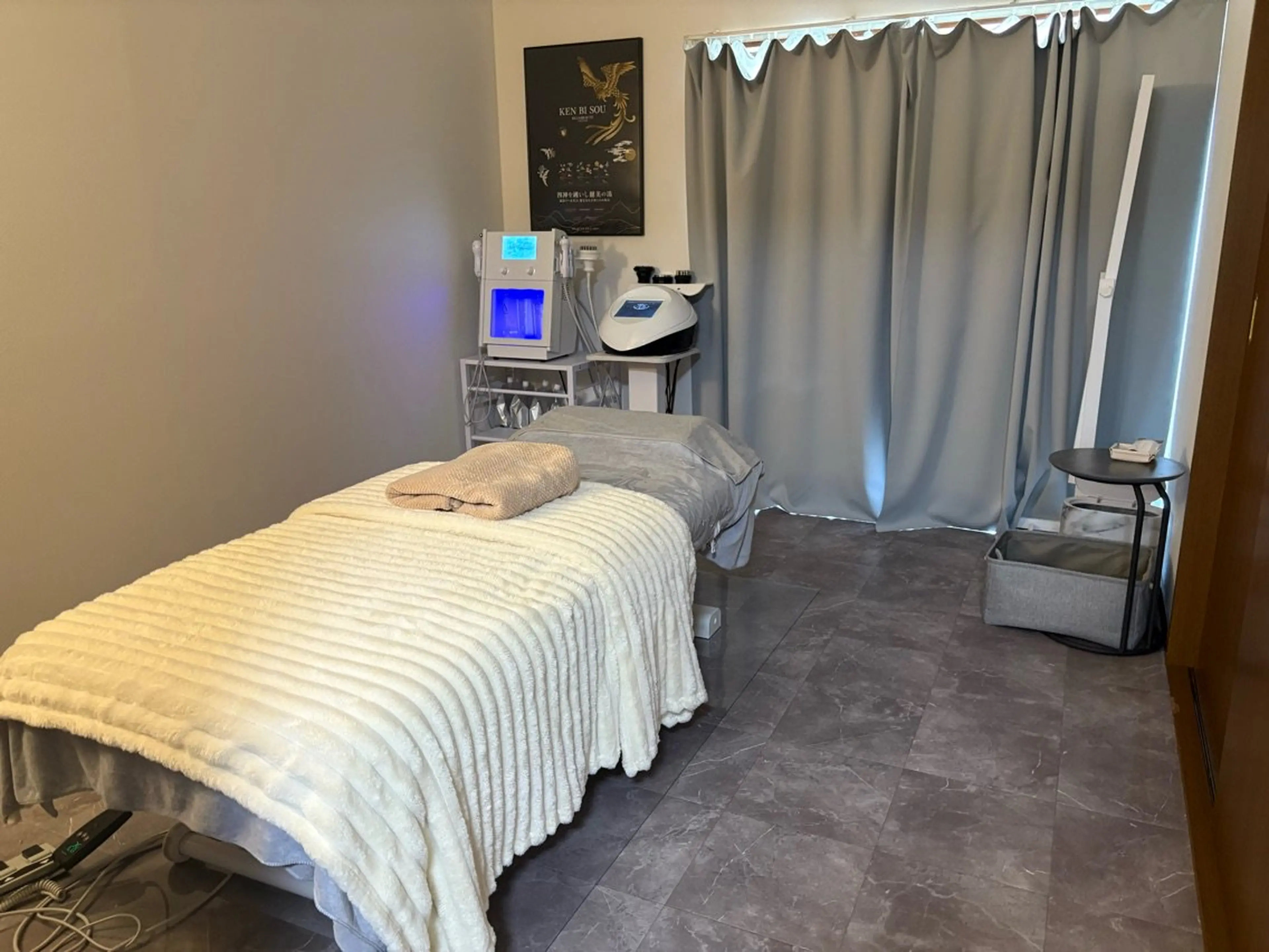 beautysalon BLOSSOMの内観・外観1