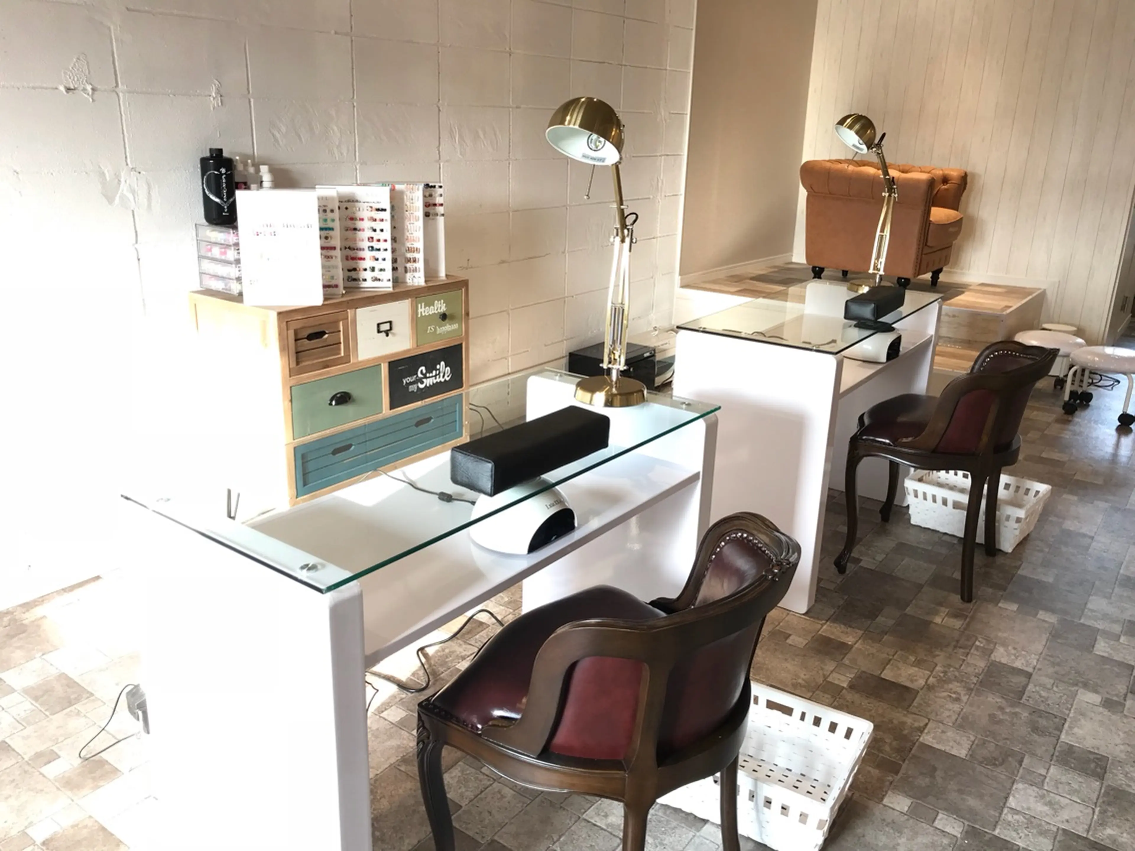 nailsalon＆school  Luanの内観・外観2