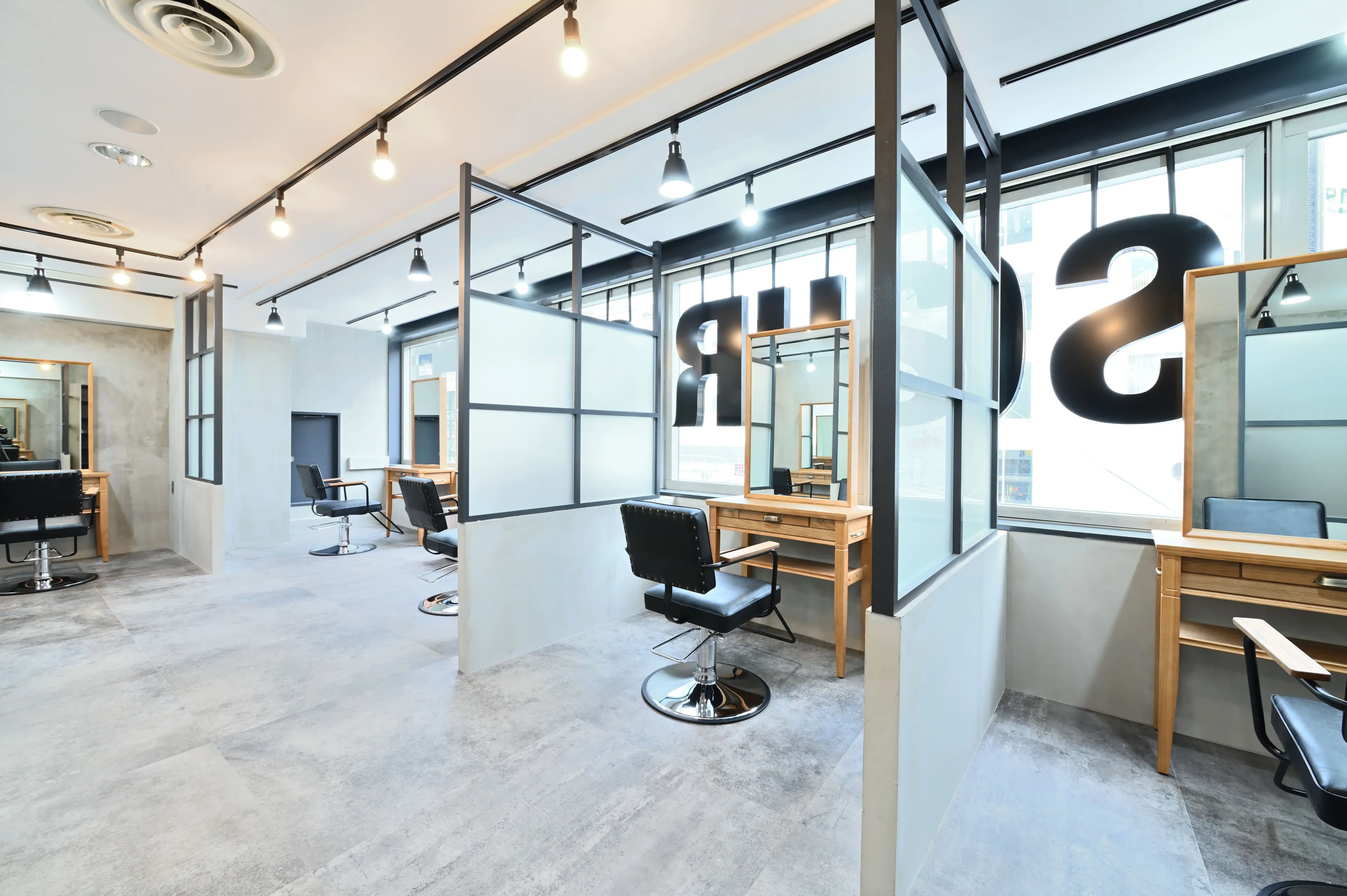 SOURCE河原町の内観・外観1