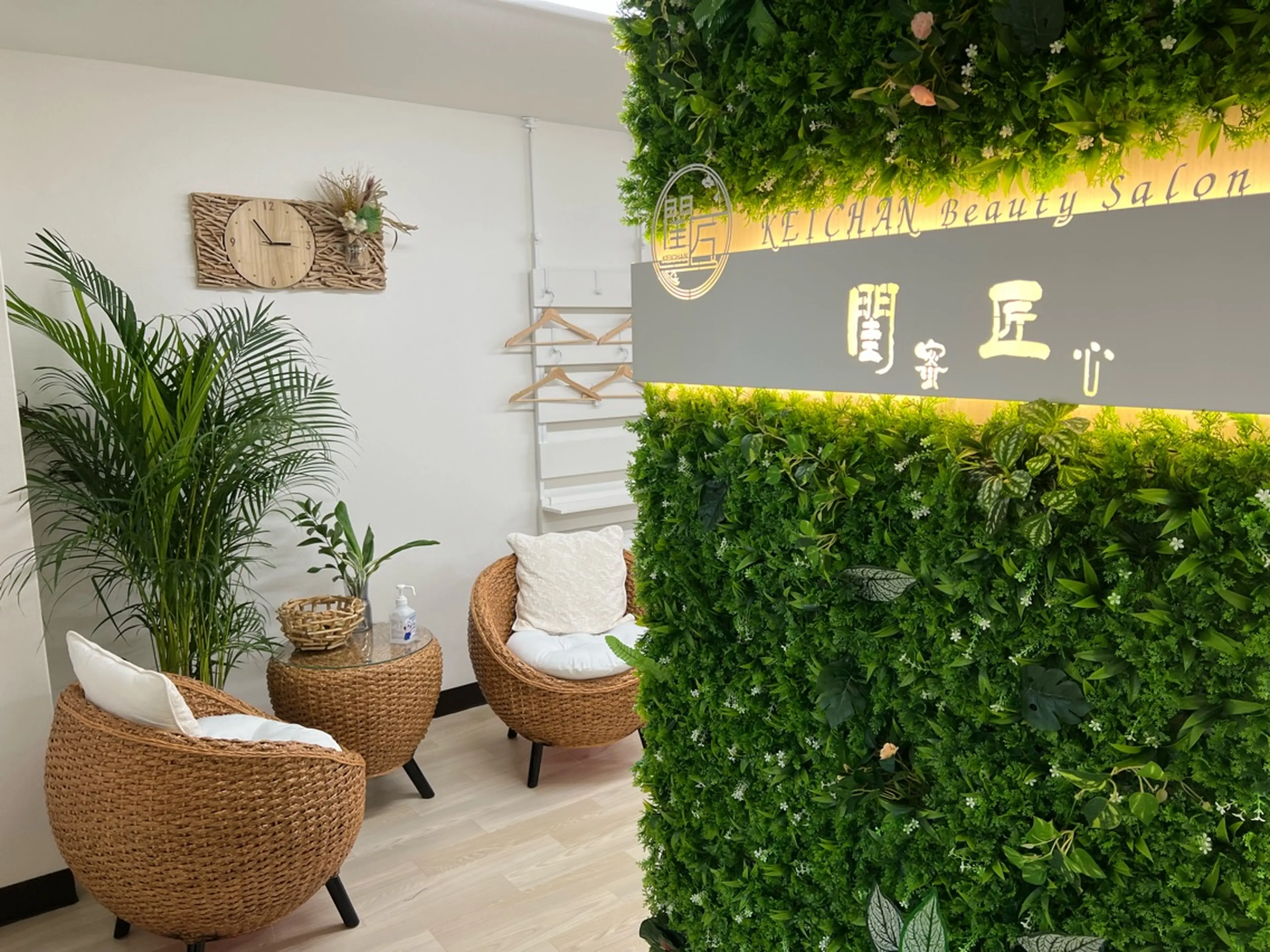 閨匠ビューティサロン 新橋店の内観・外観1