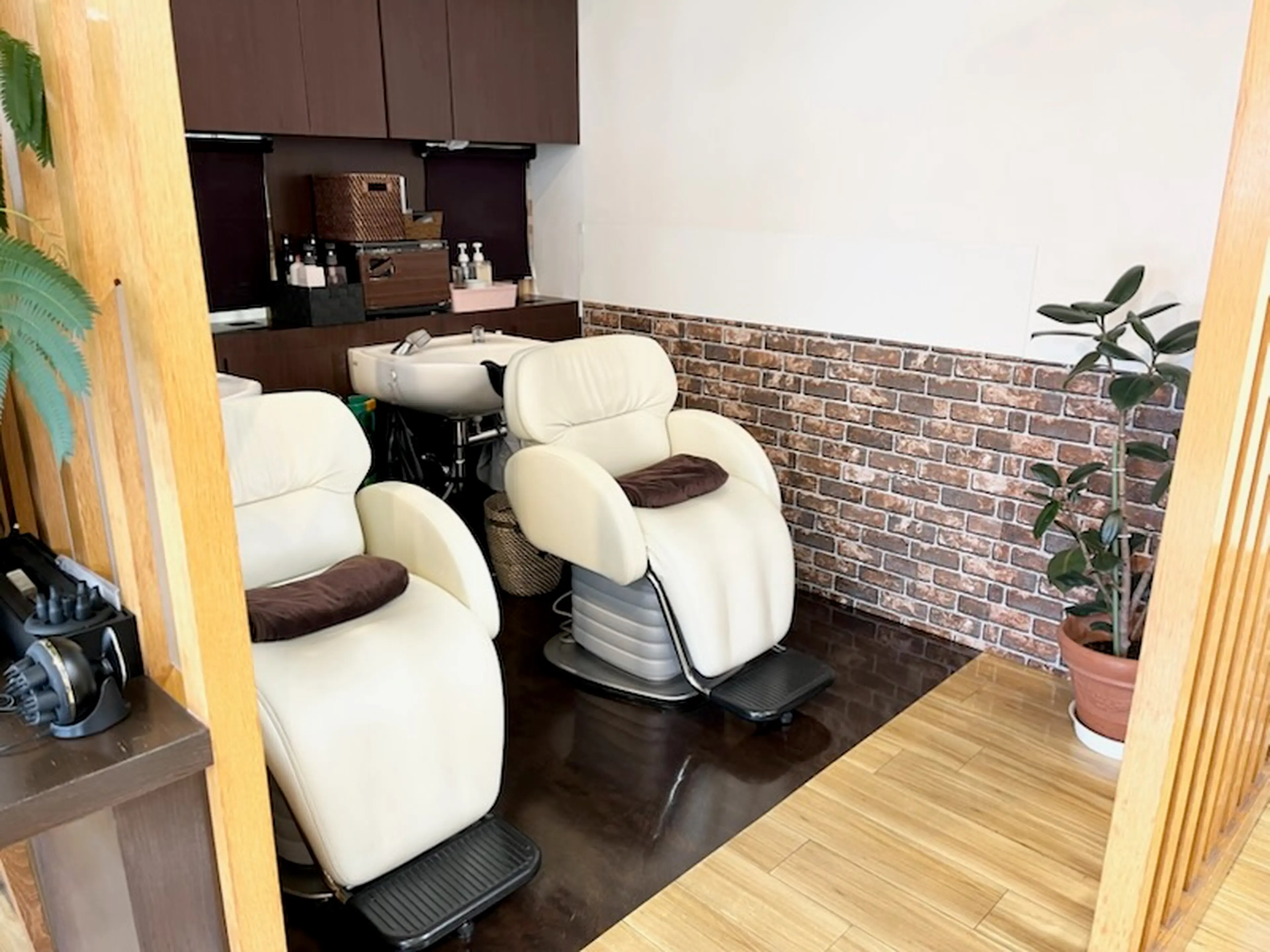 美容室Flow　東中野店の内観・外観3