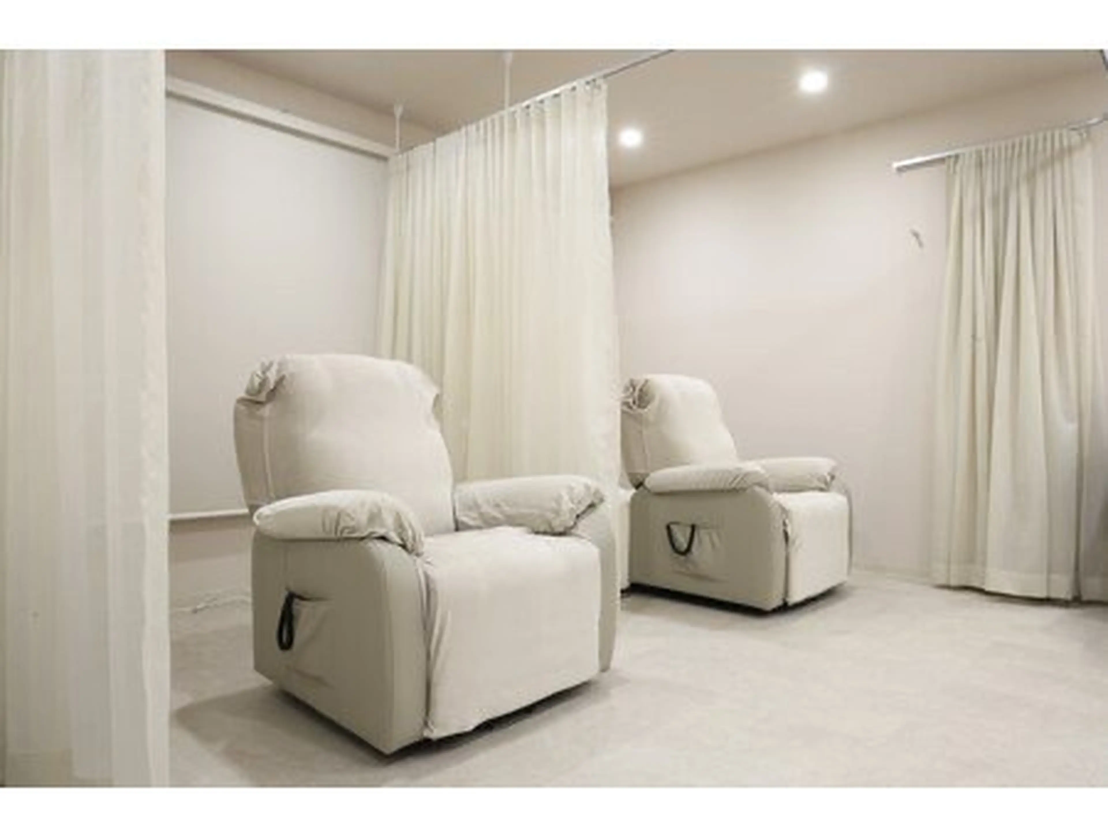 eyelash & nail salon aloの内観・外観2