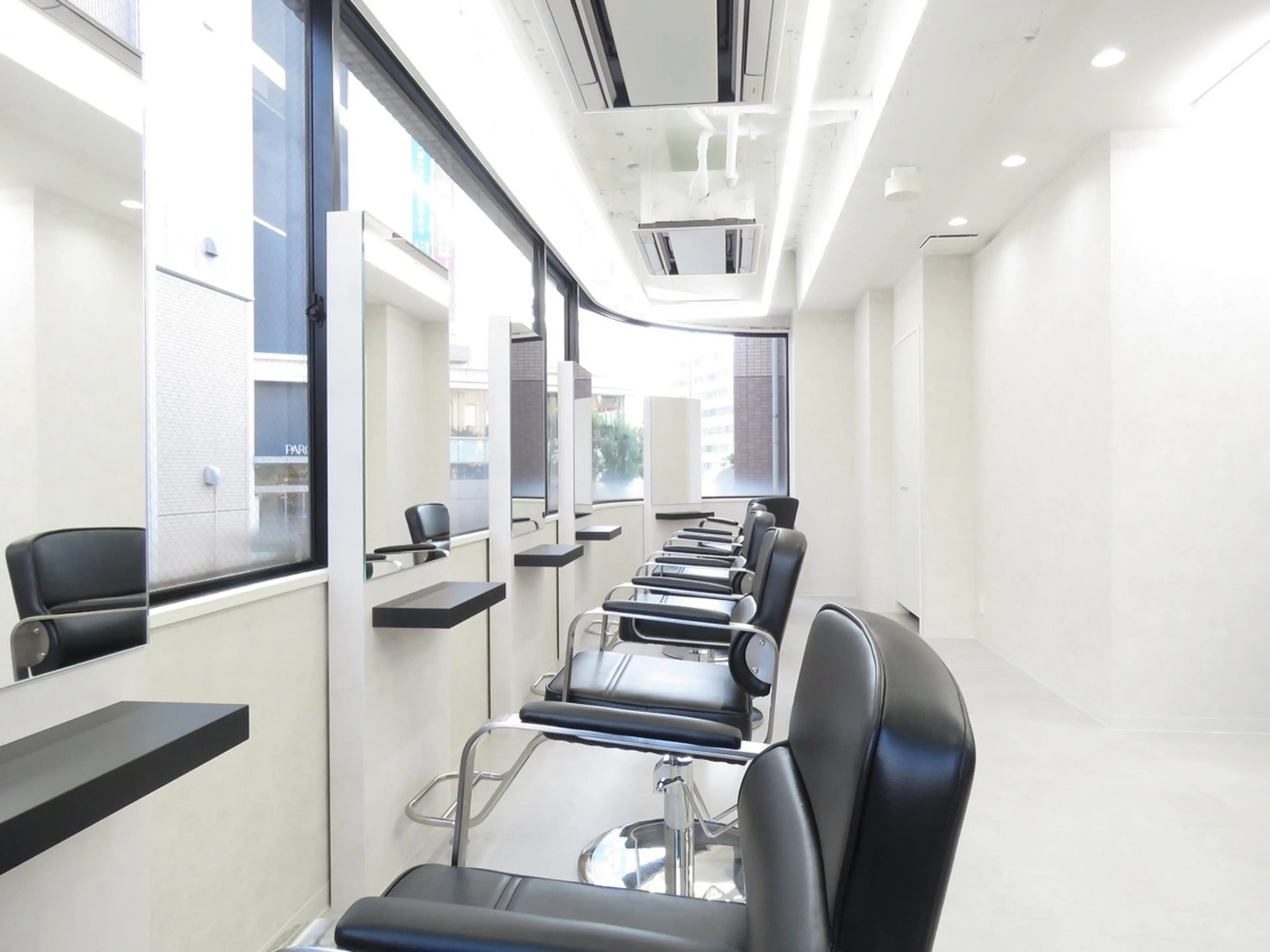 メンズサロン PORT 浦和【ポート】の内観・外観3