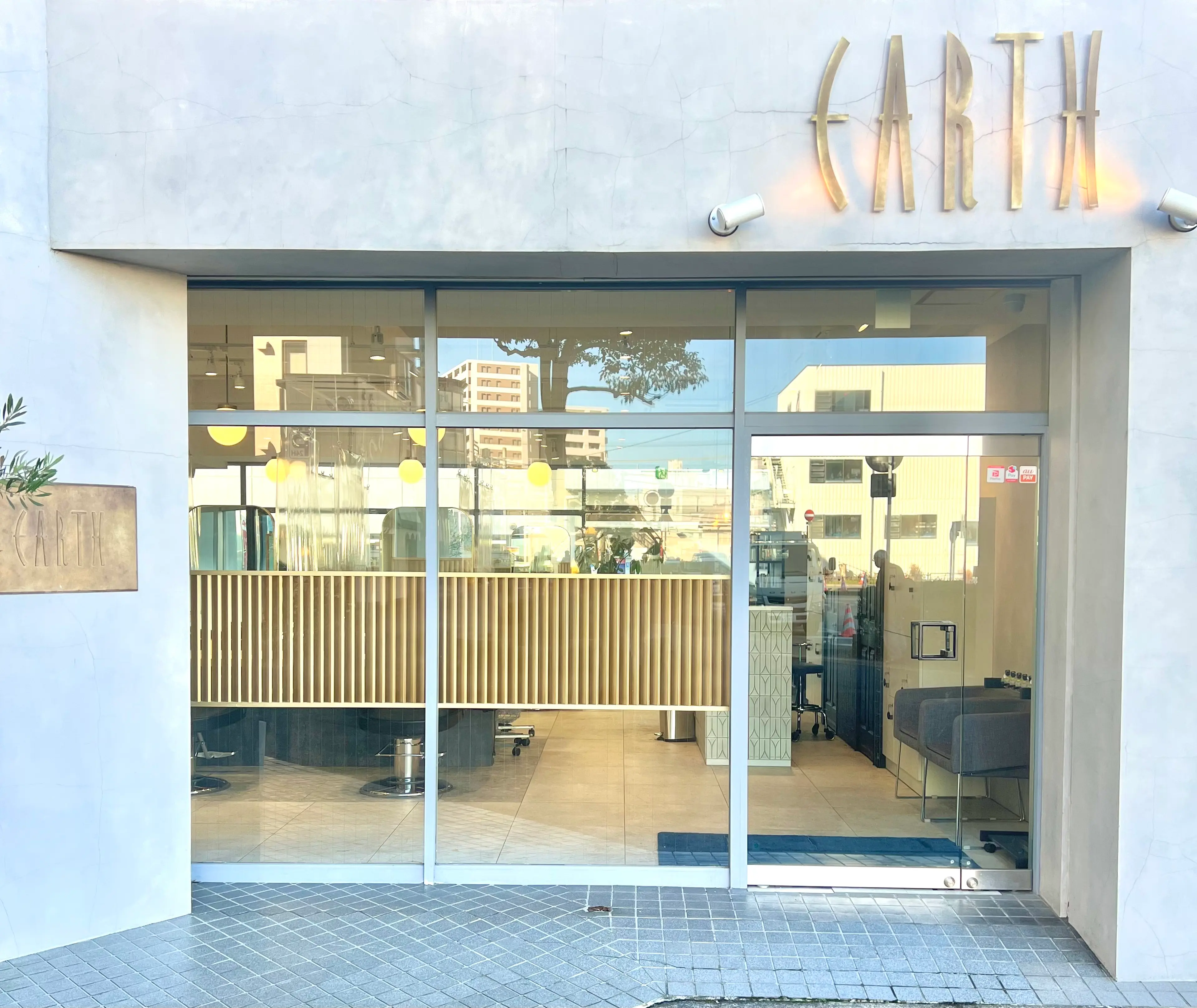 EARTH 春日部店の内観・外観2