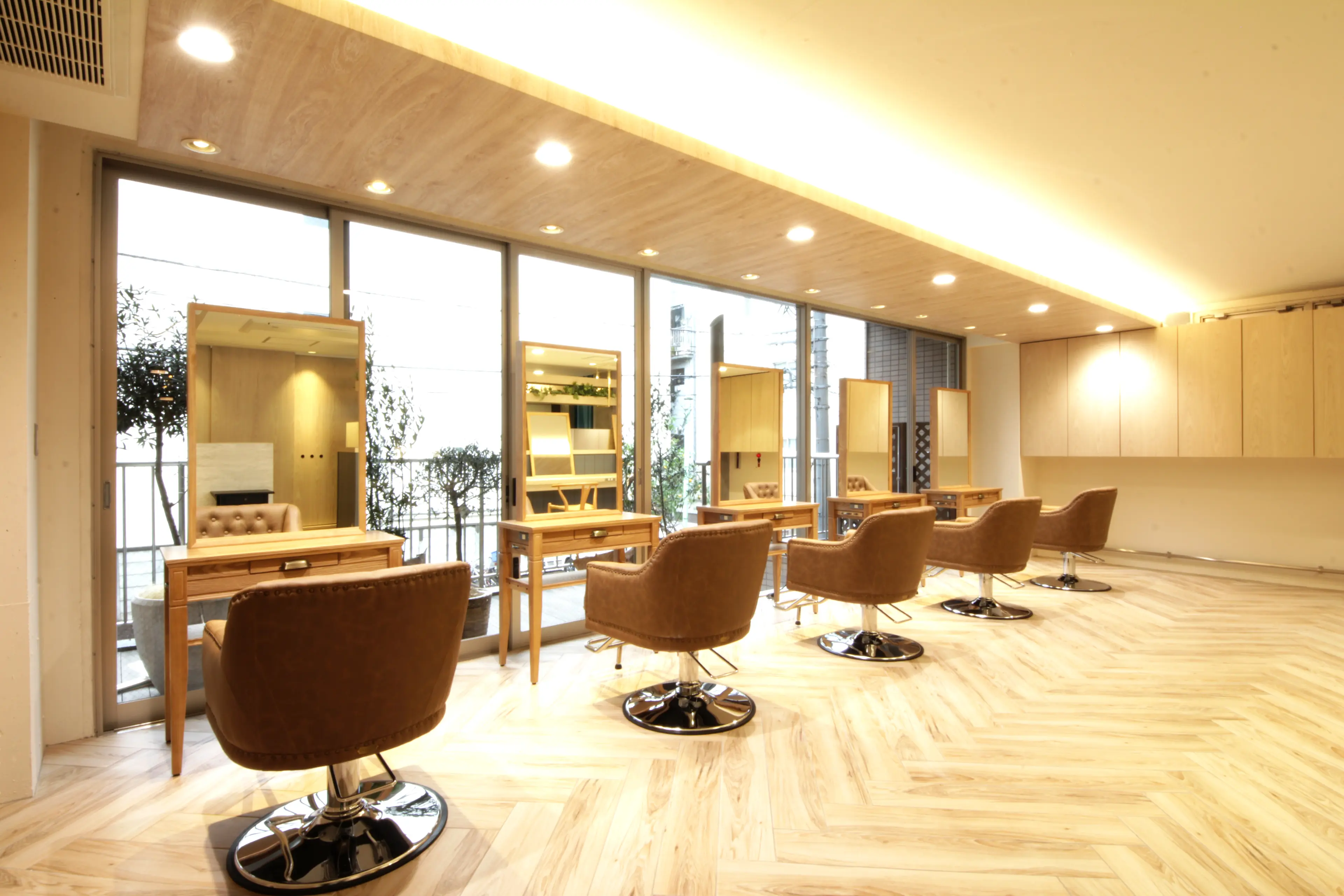 BiBi aqueousの内観・外観2