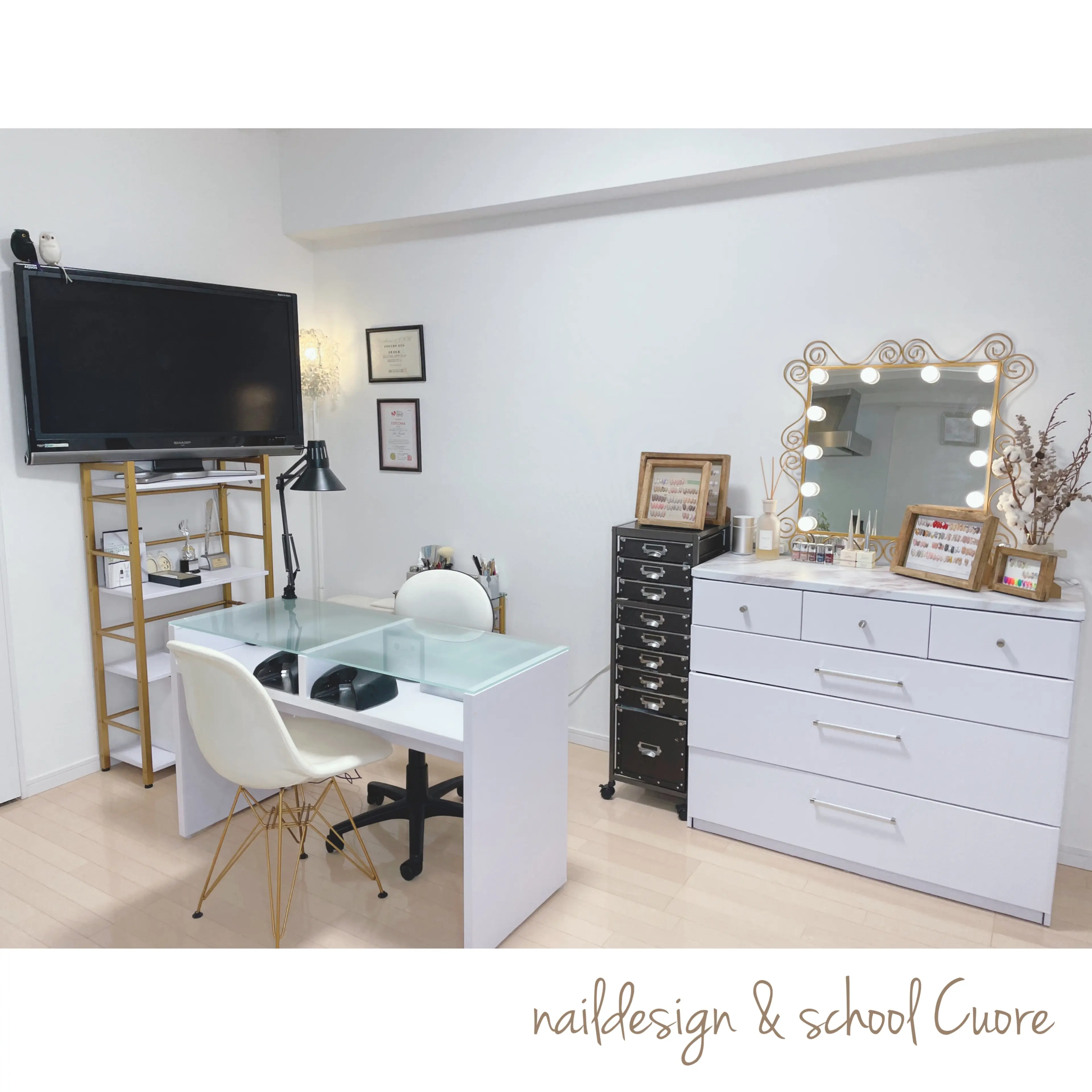 naildesign & school Cuoreの内観・外観1