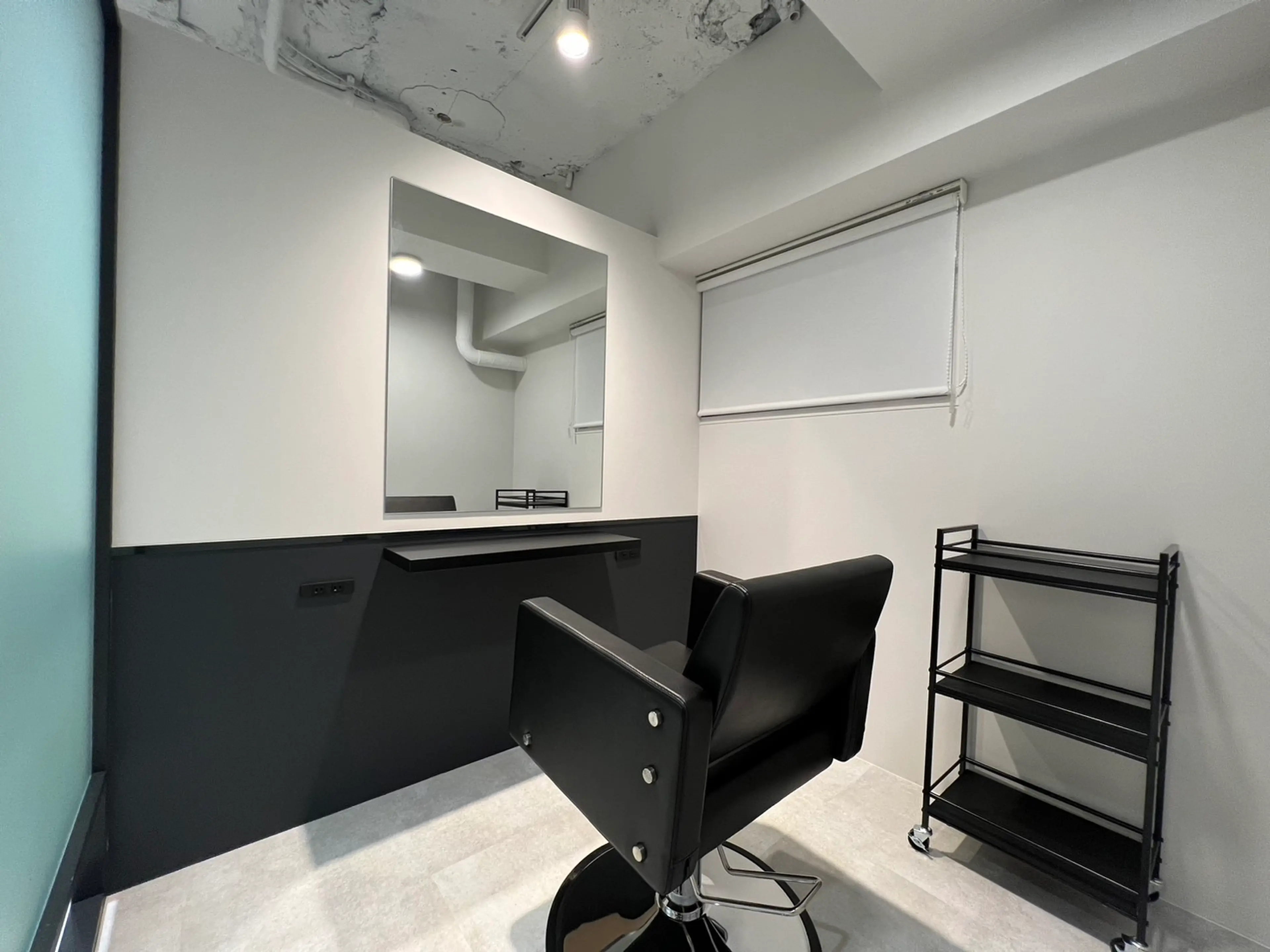 【渋谷】B3 SALONの内観・外観2