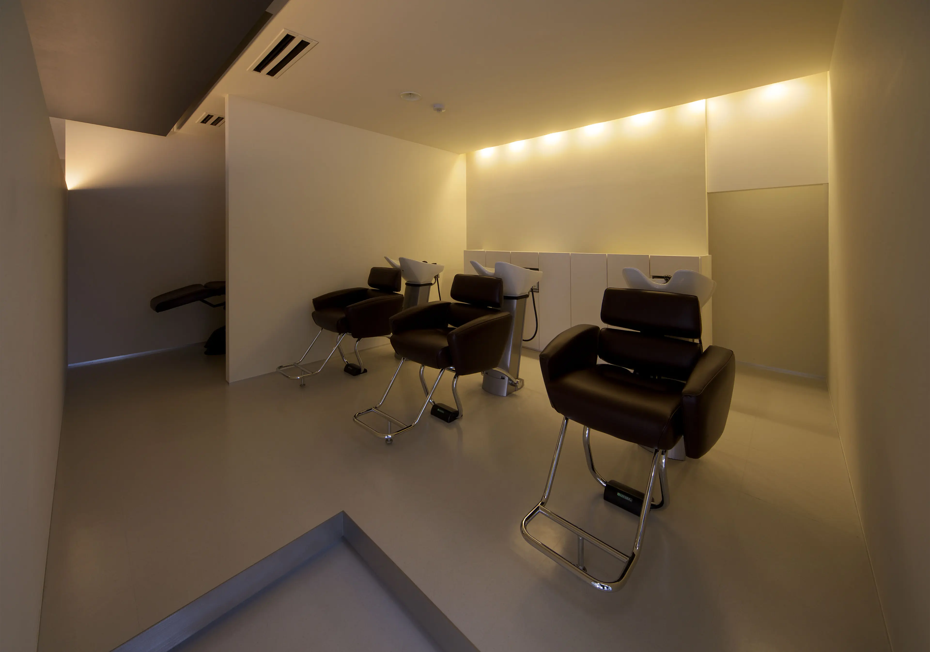 femme五日市店の内観・外観3