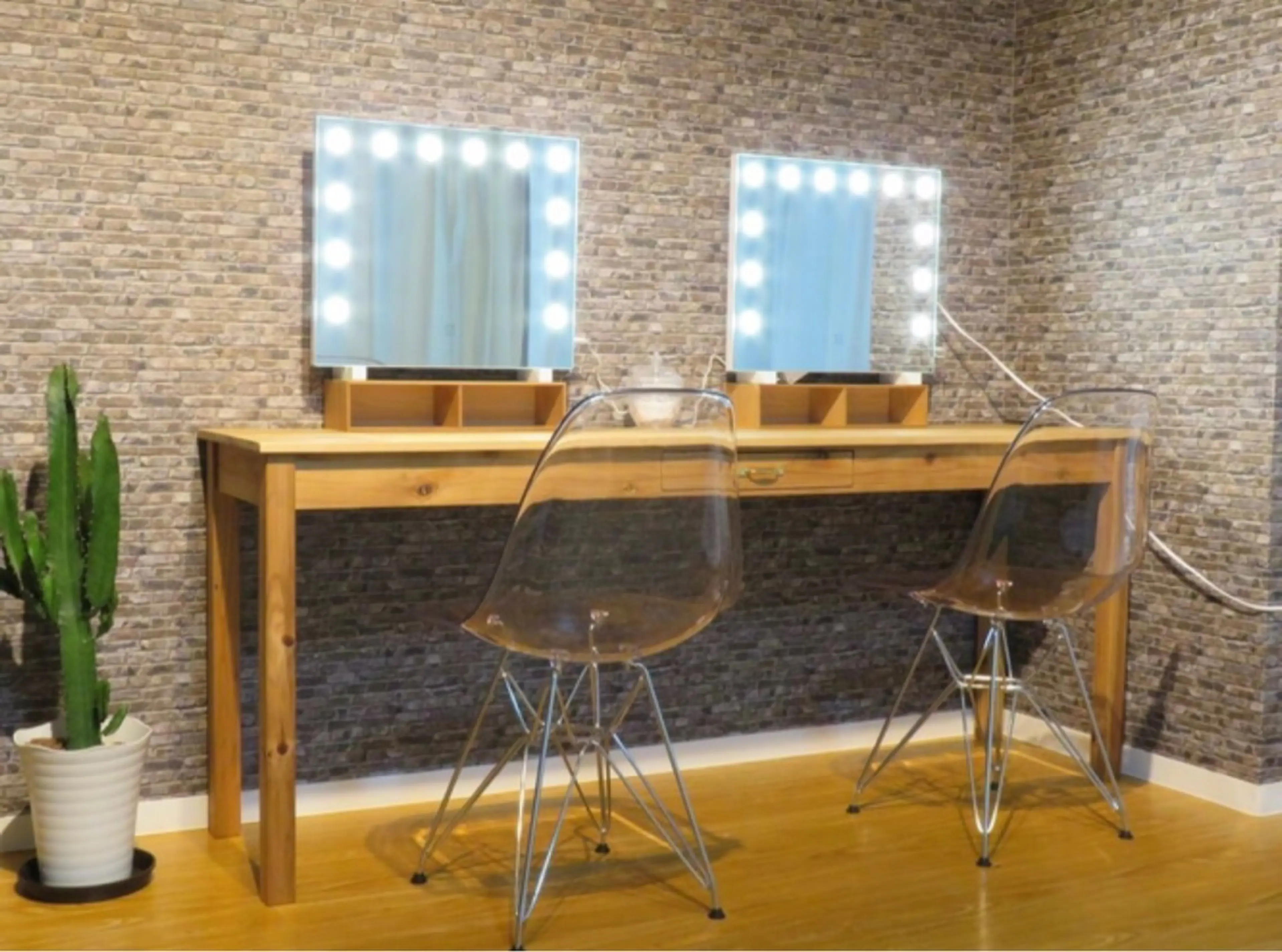 eyelashsalon Lesailes《レゼル》の内観・外観2