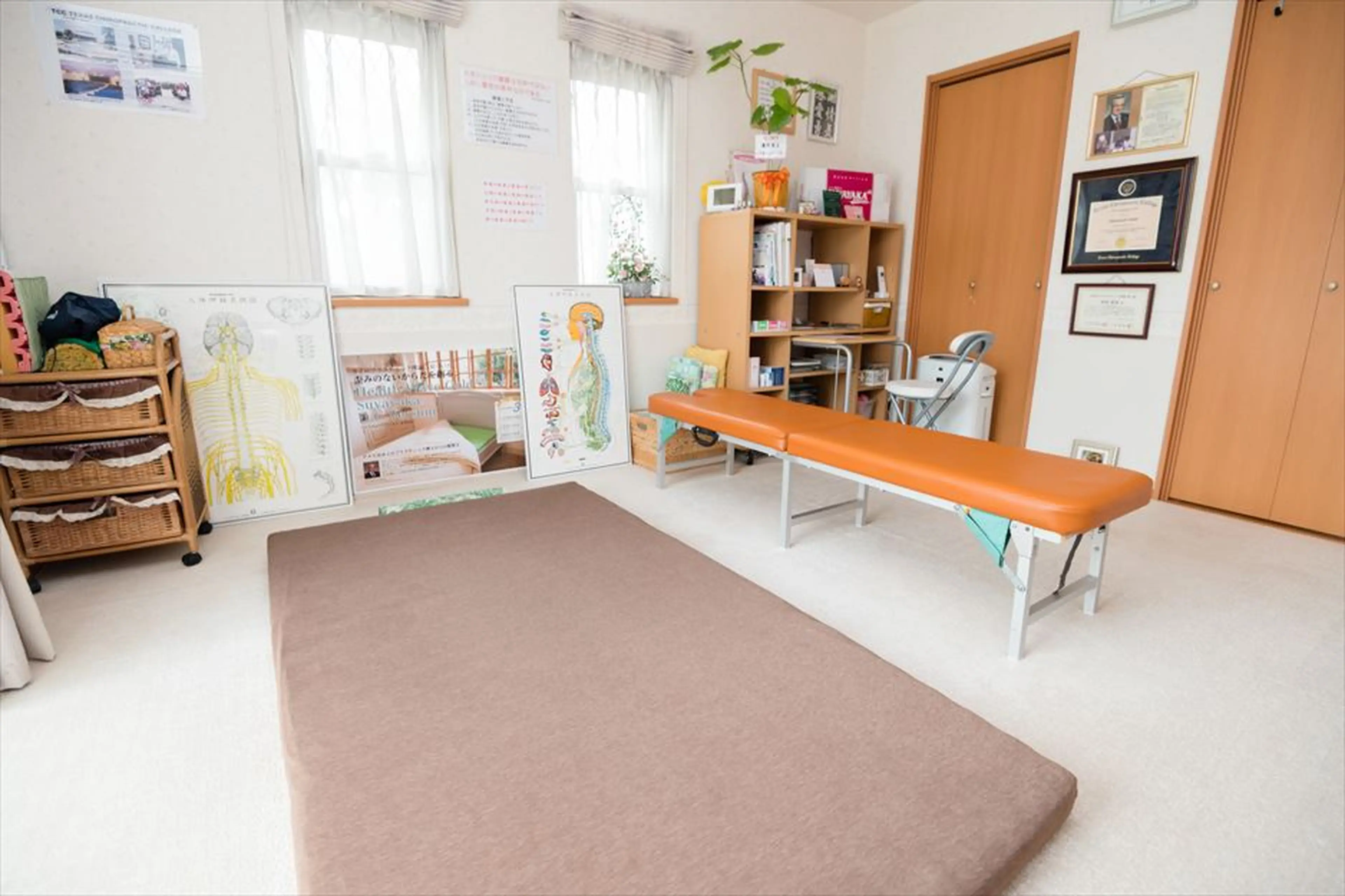 カイロプラクティック マーサンの内観・外観1