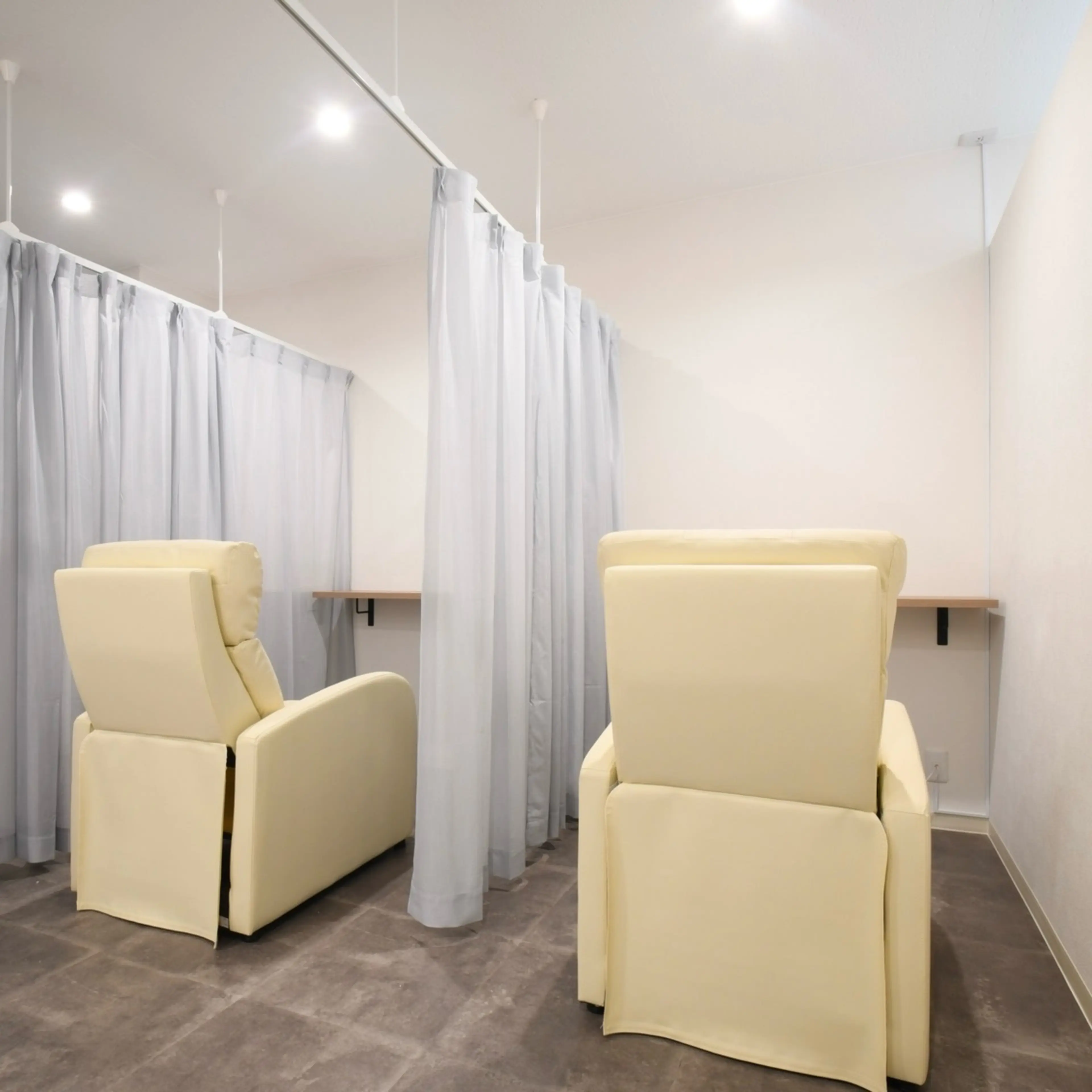 eyelash.LOWEの内観・外観2