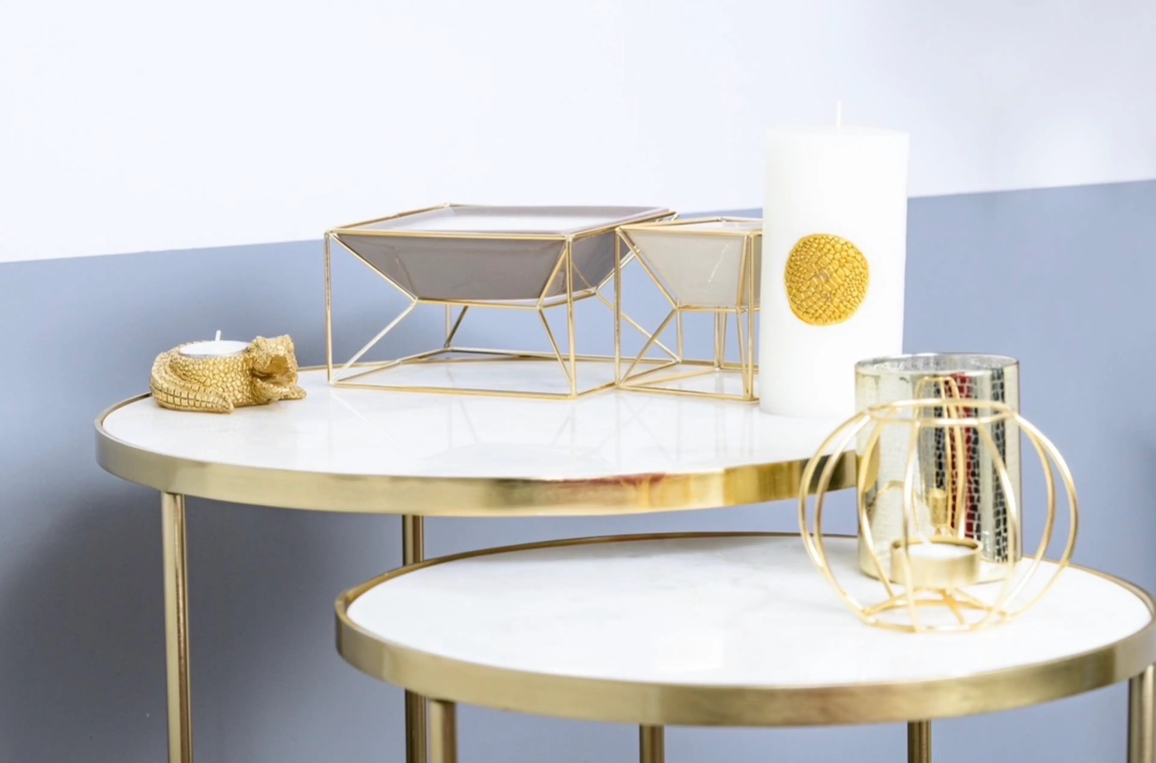 Whiteの内観・外観3