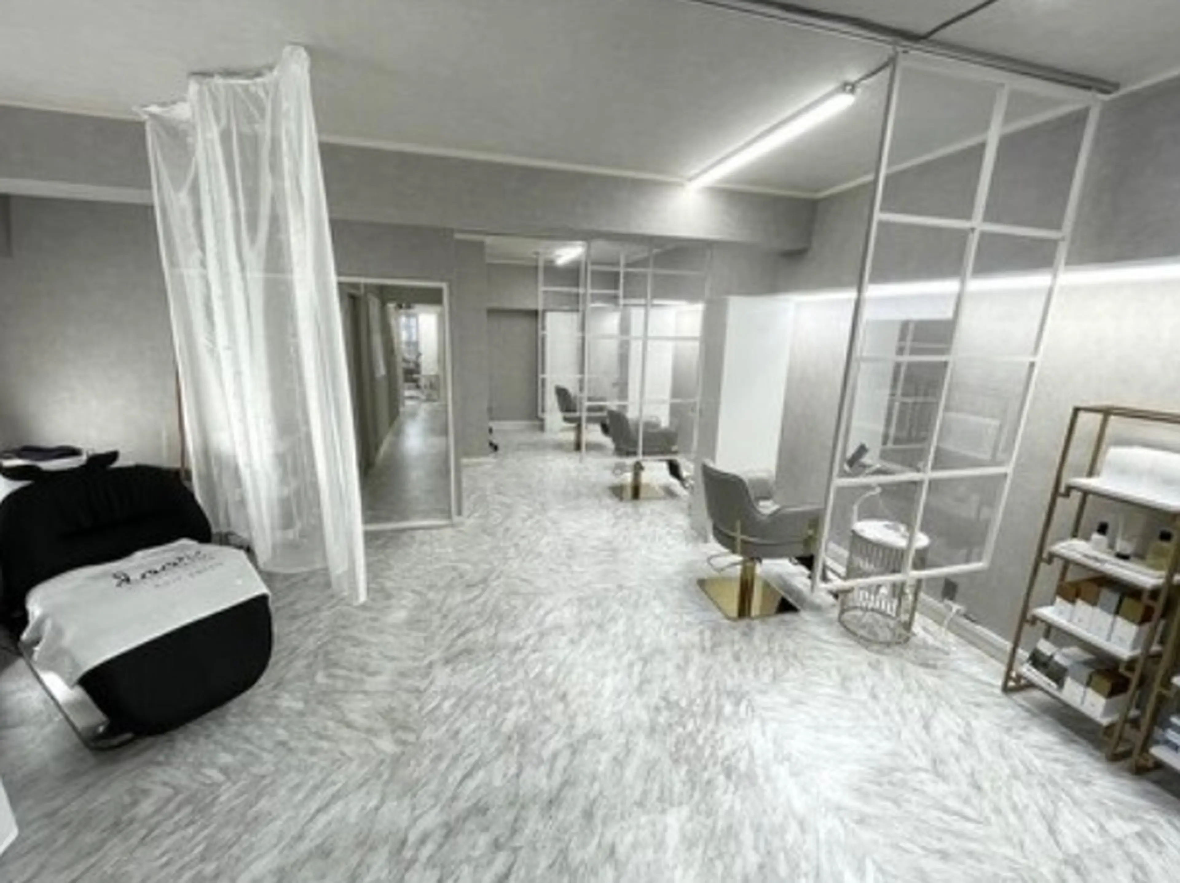 doorの内観・外観2