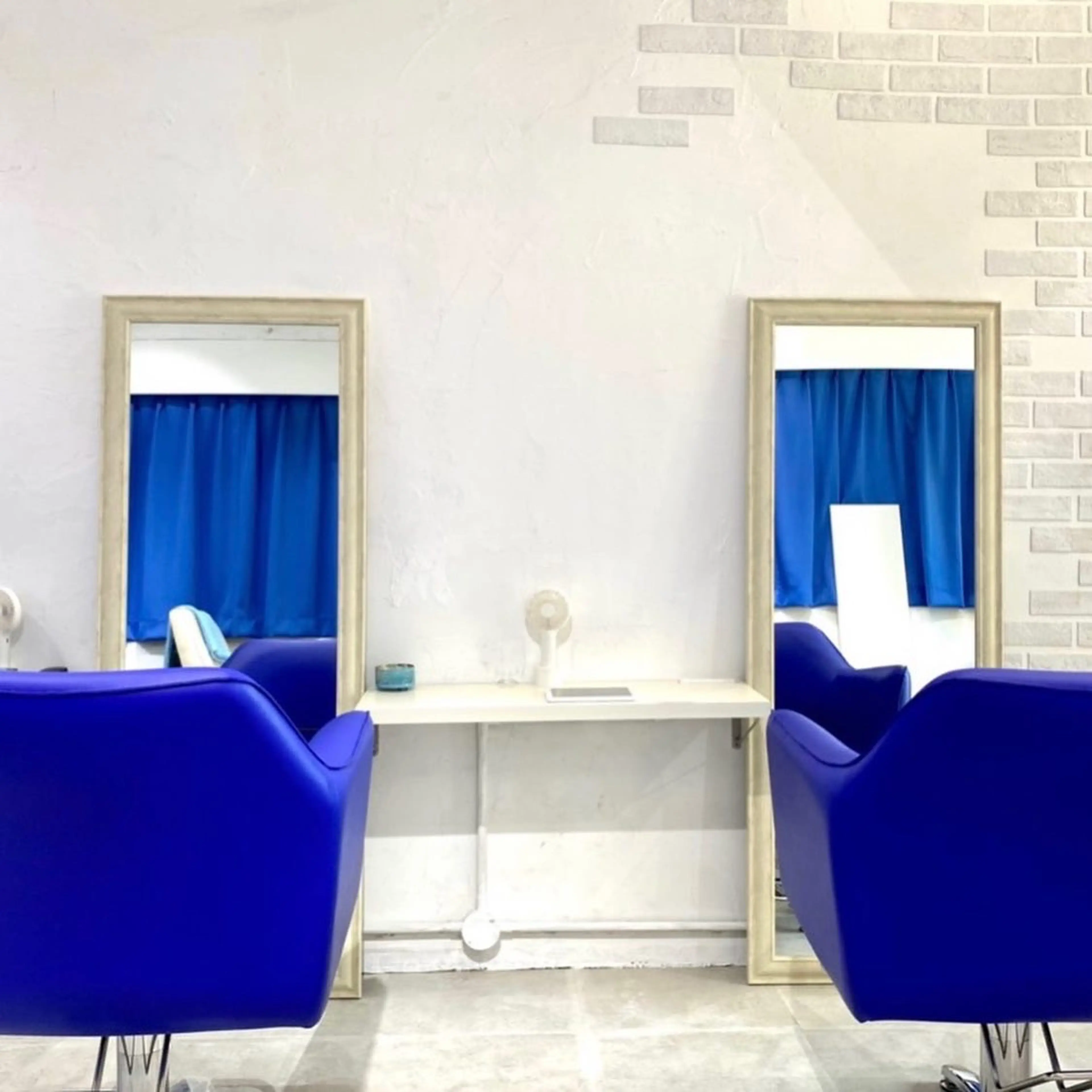 小顔カット&髪質改善専門　hairsalon 　neko  to  fujiiの内観・外観2