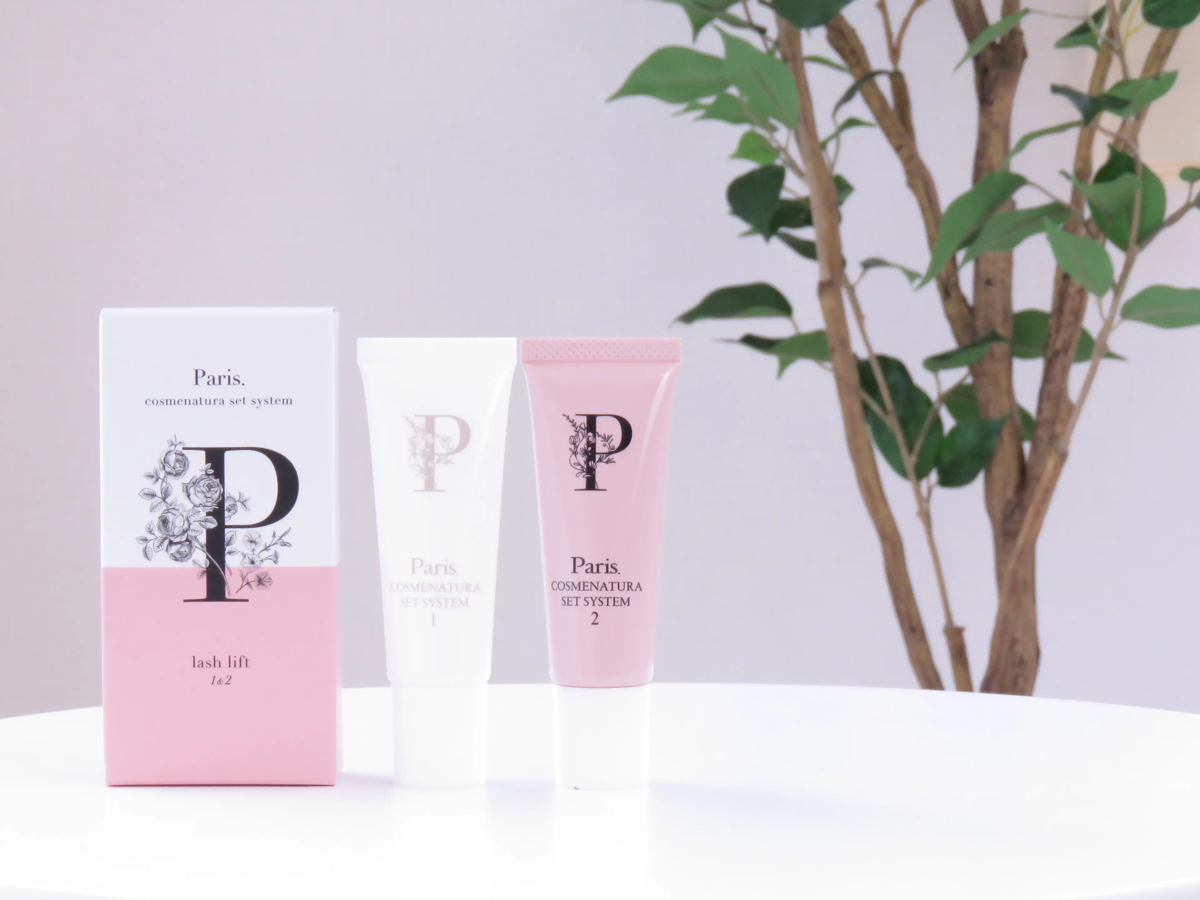 Eyelash&Eyebrow salon Threeの内観・外観3