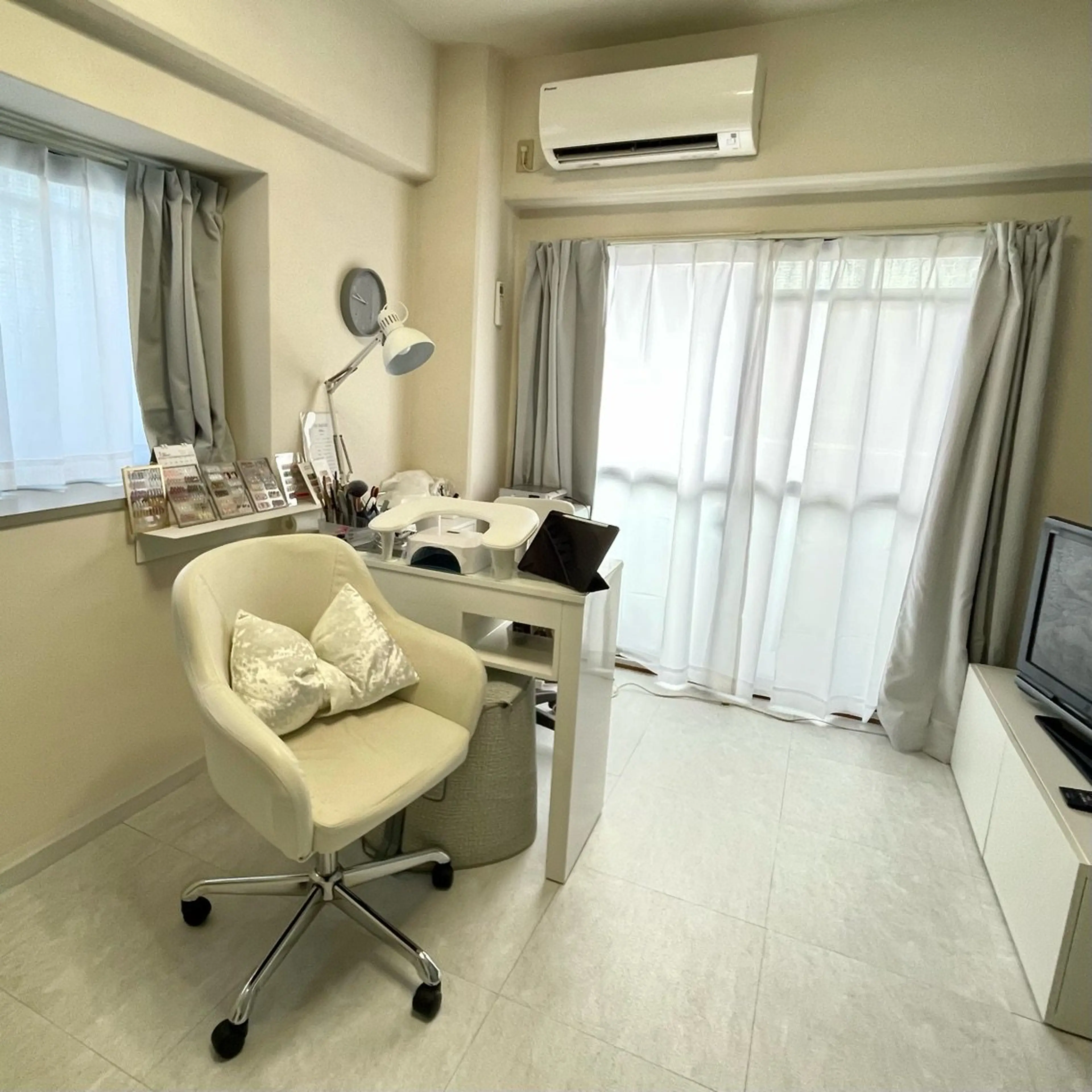 RE SALONの内観・外観1