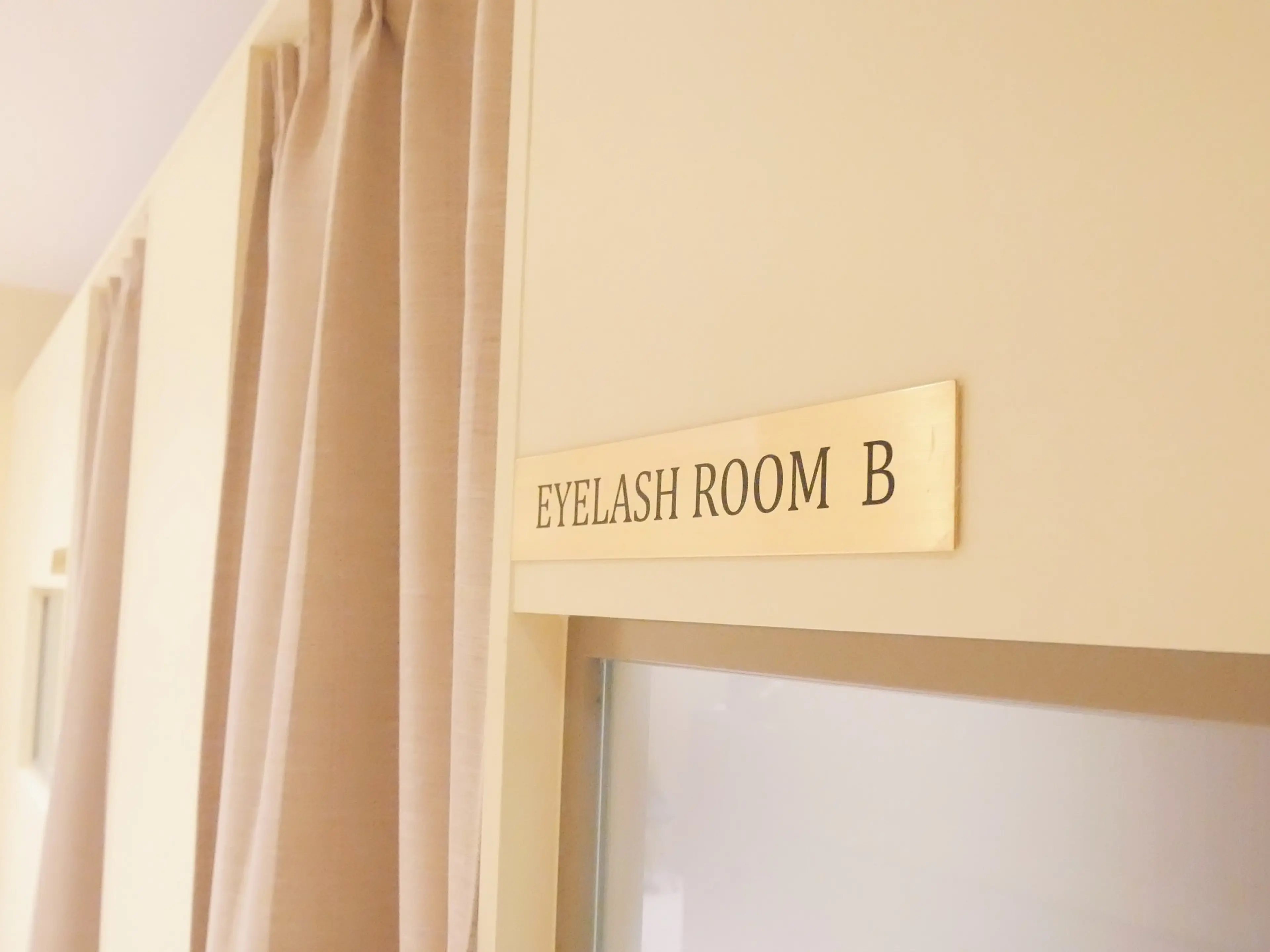 EARTH Eyelash センター南の内観・外観3