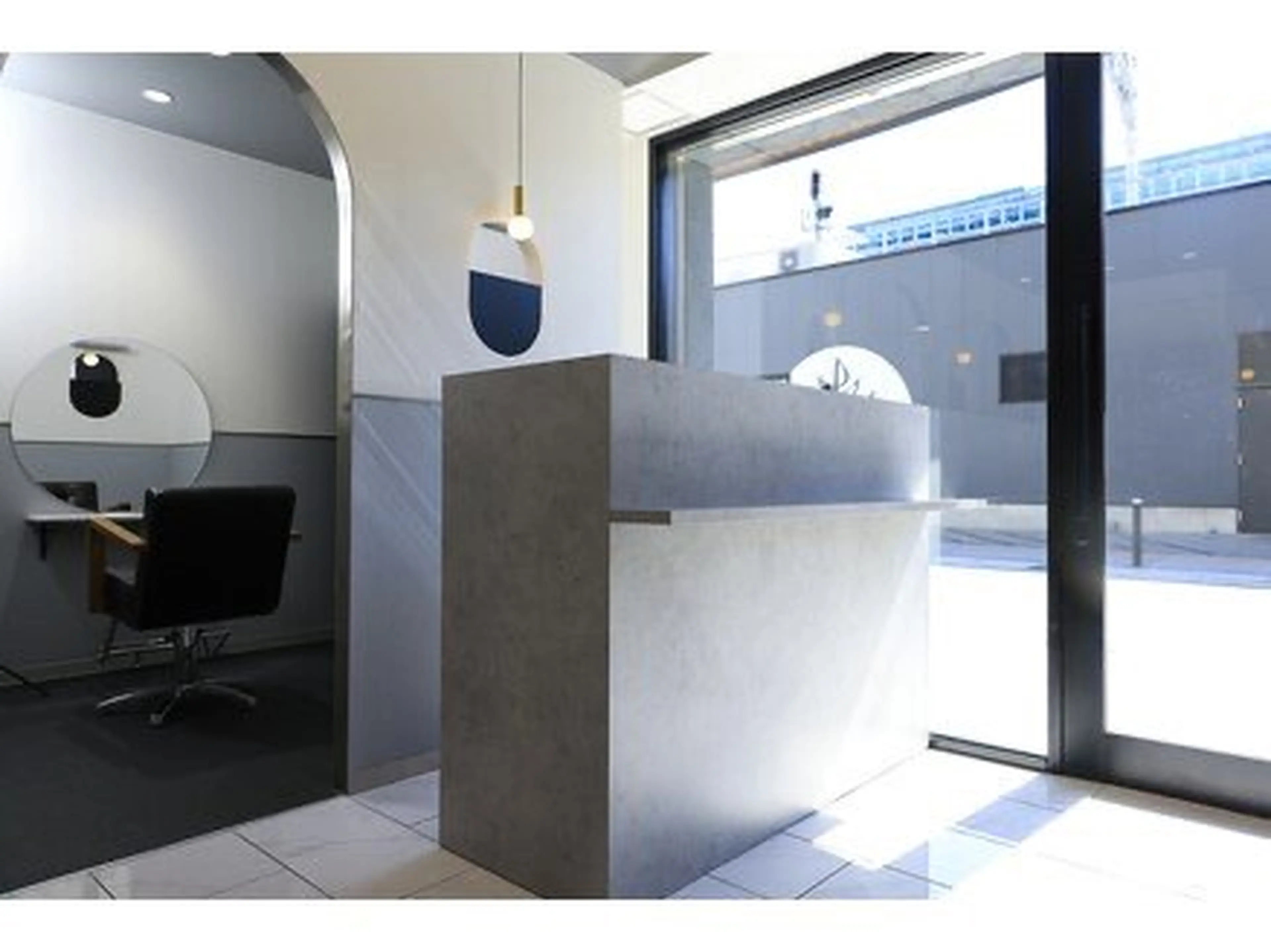 髪質改善 個室サロン SHIKI 押上 スカイツリーの内観・外観1