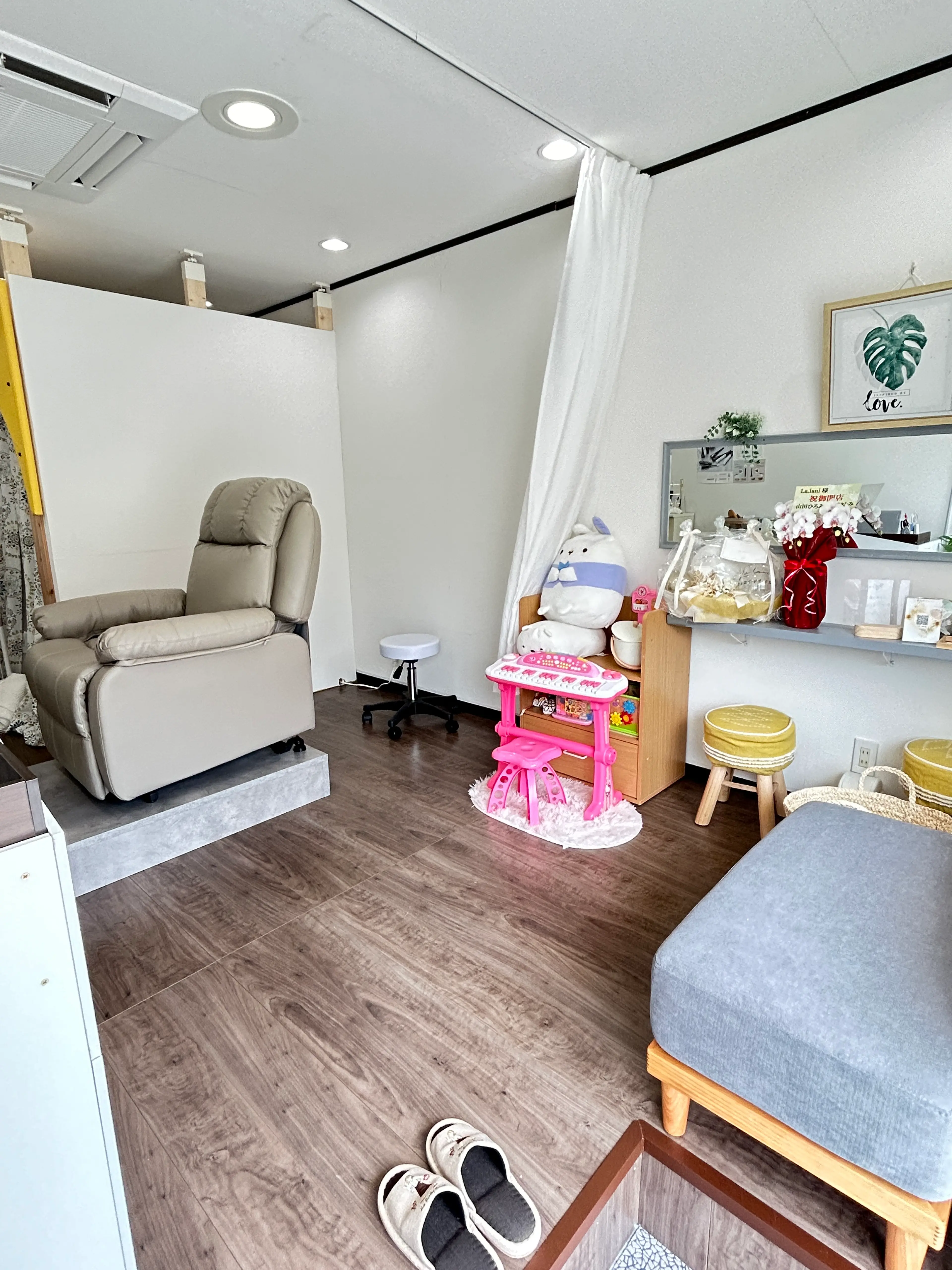 eyeBeautyLa.laniの内観・外観2