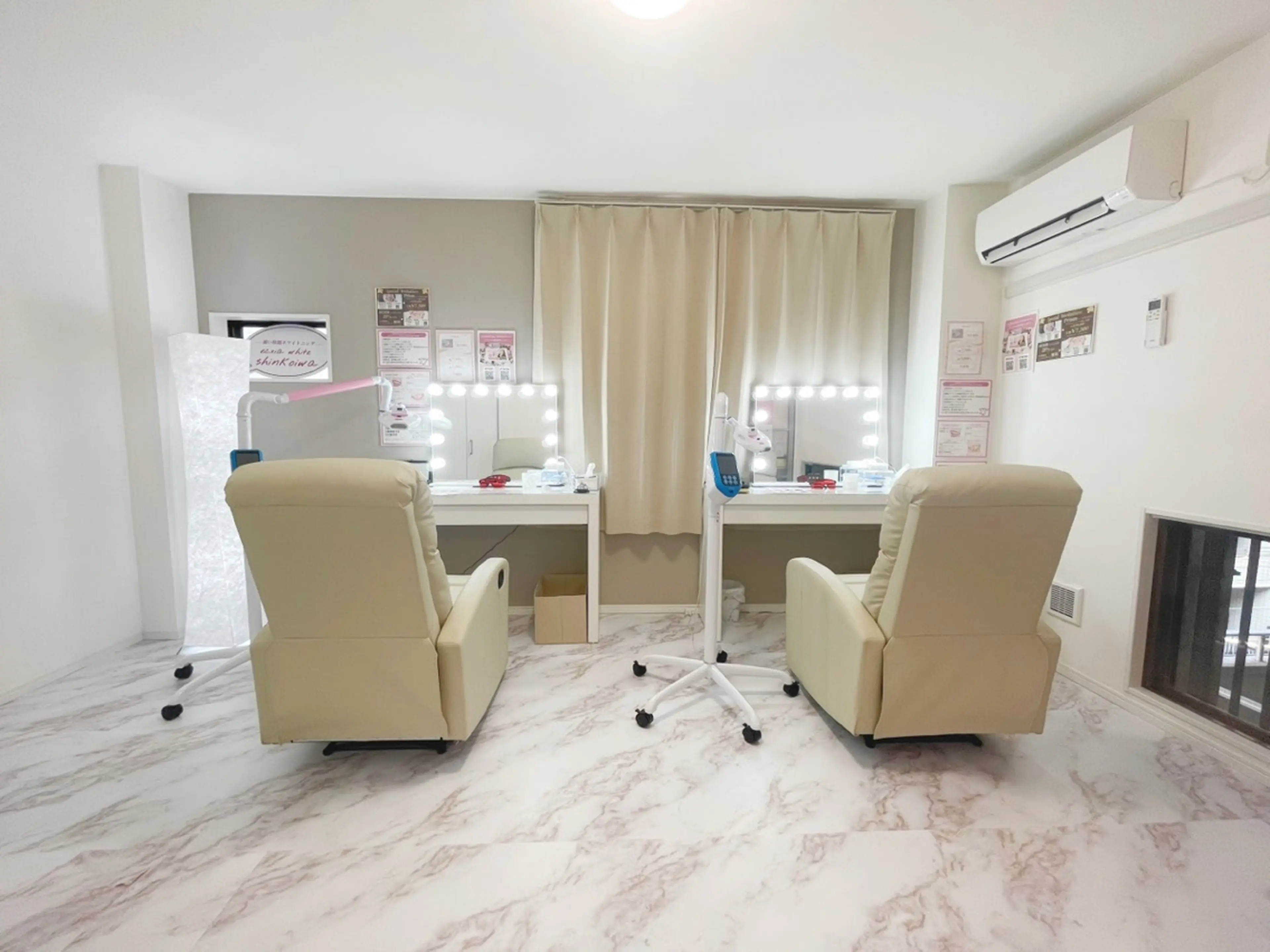 エクシアホワイトニング新小岩の内観・外観1