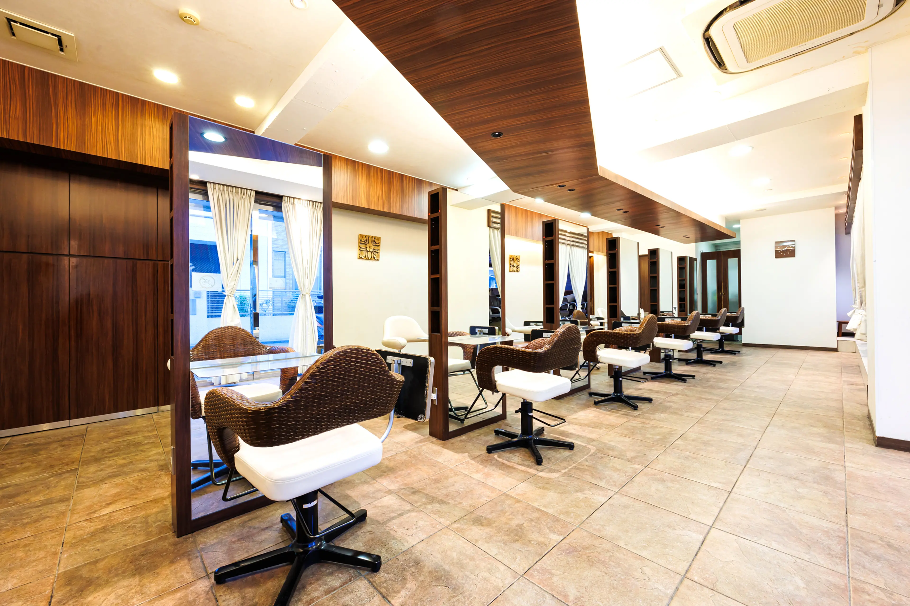 PROGRESS 荻窪店の内観・外観2