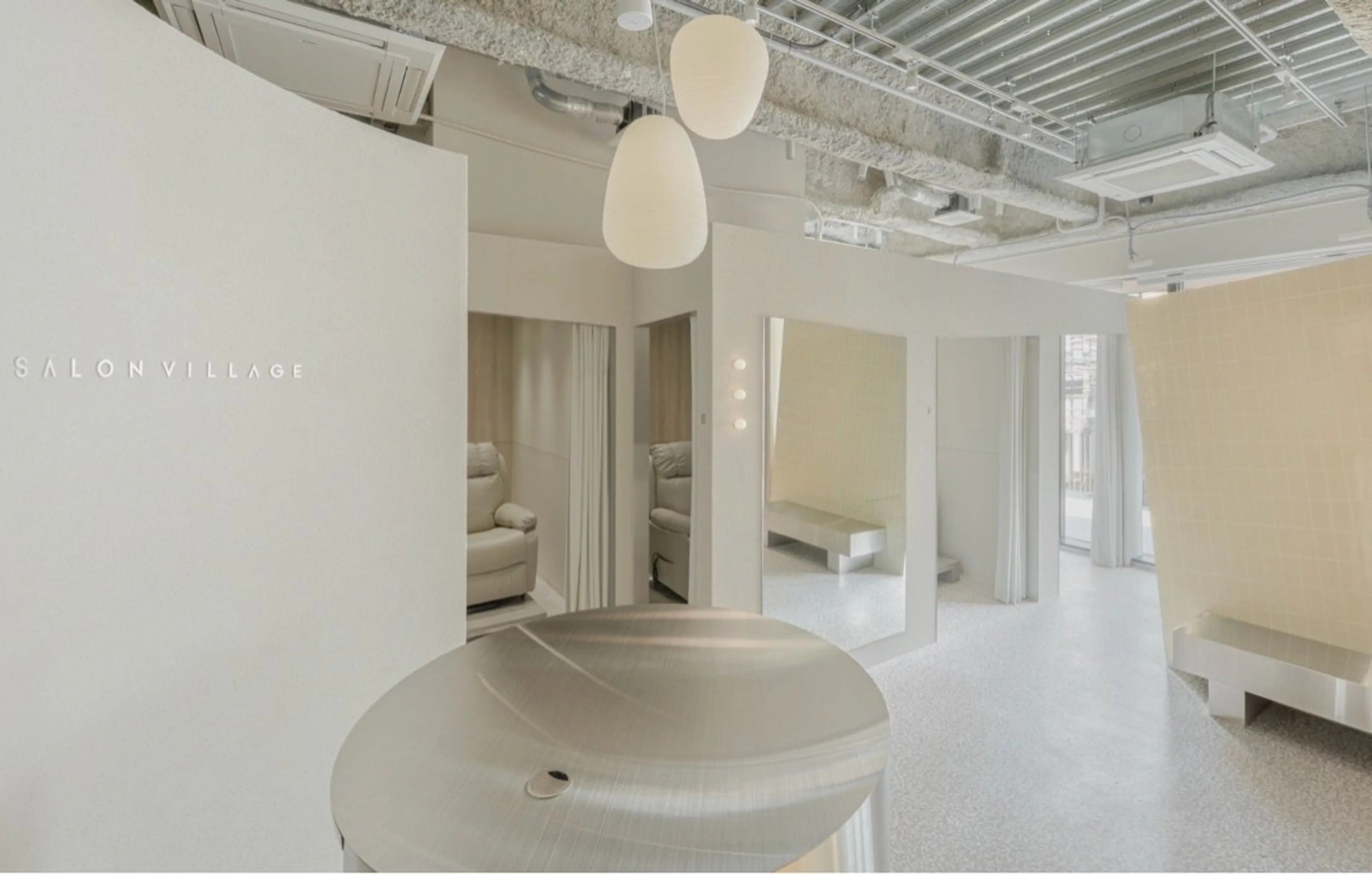 SALON VILLAGEの内観・外観2