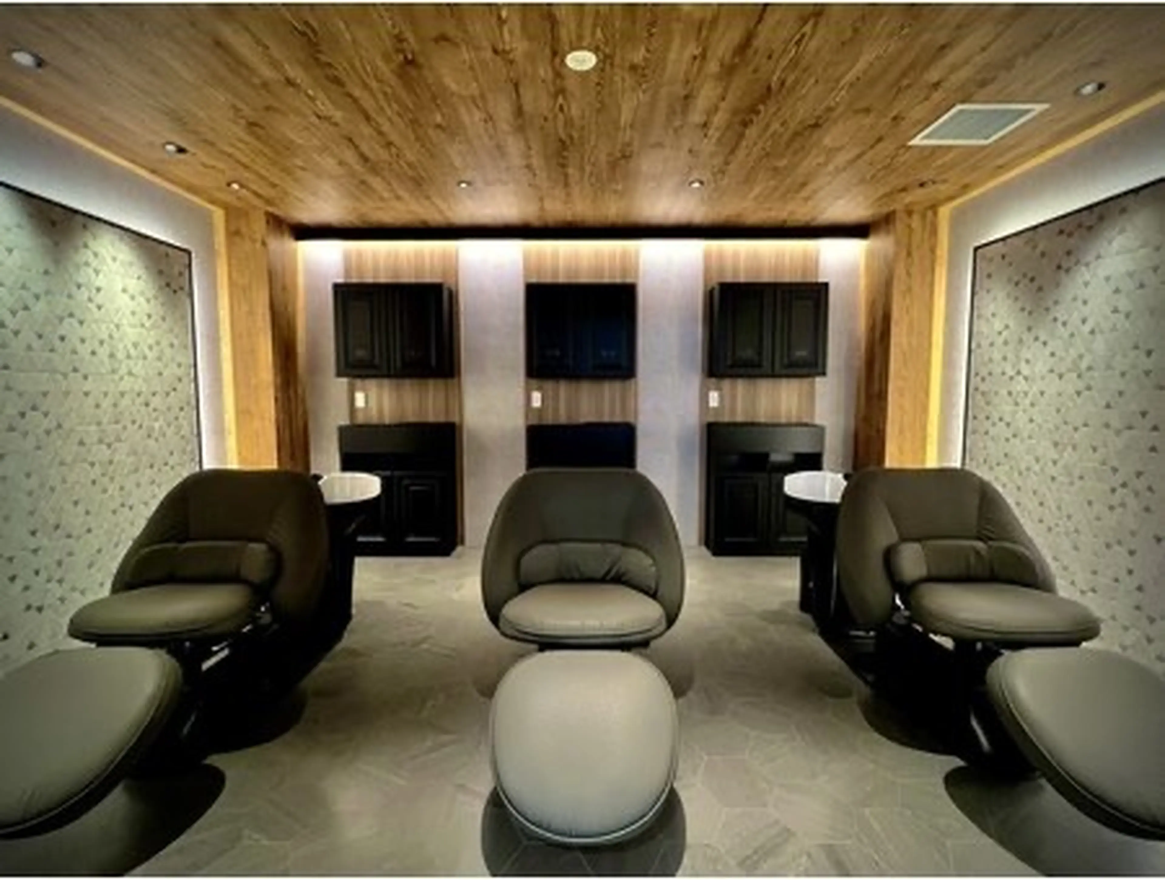 RiCOの内観・外観2