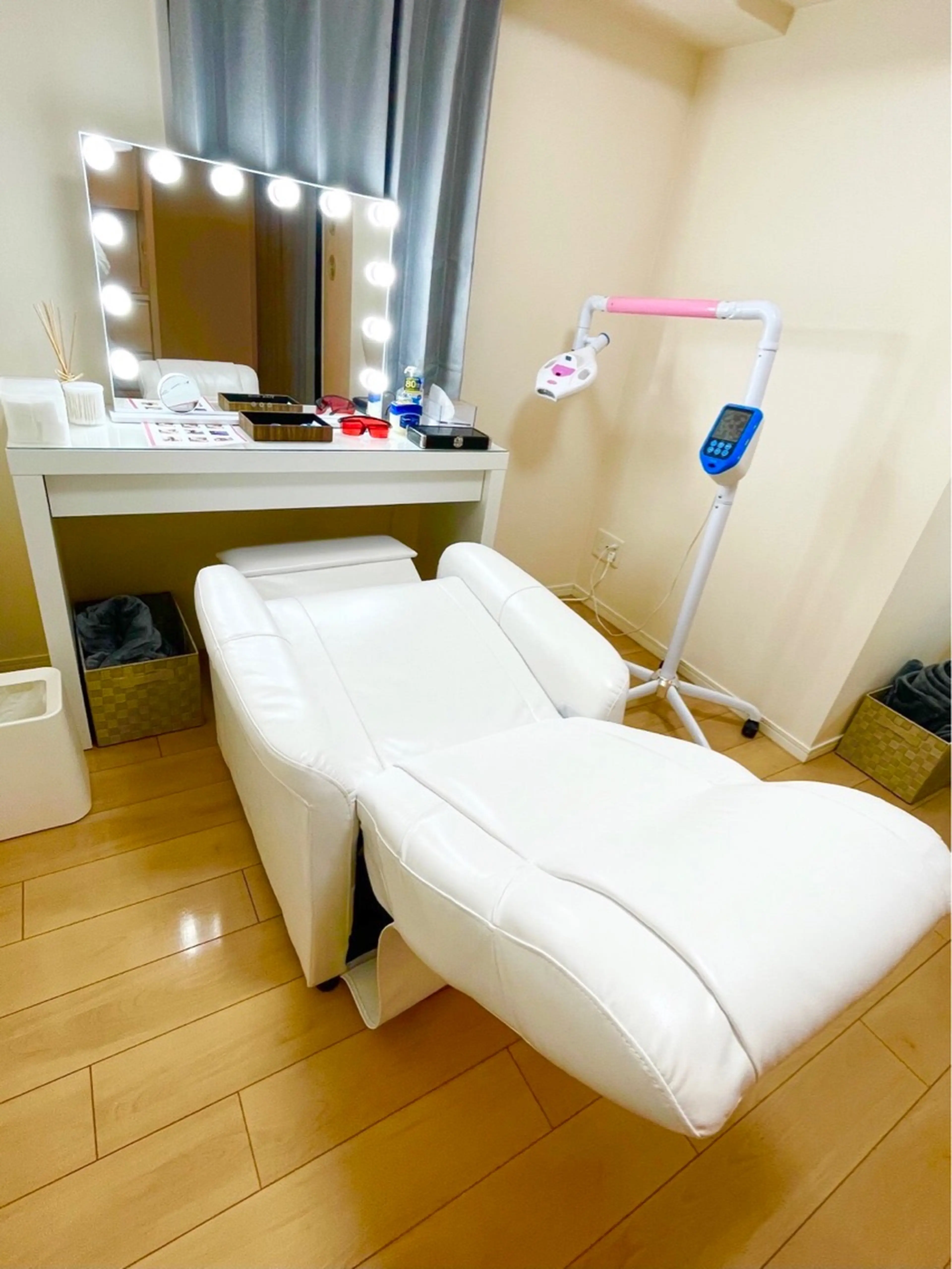 ecxia  osaka 東梅田の内観・外観3