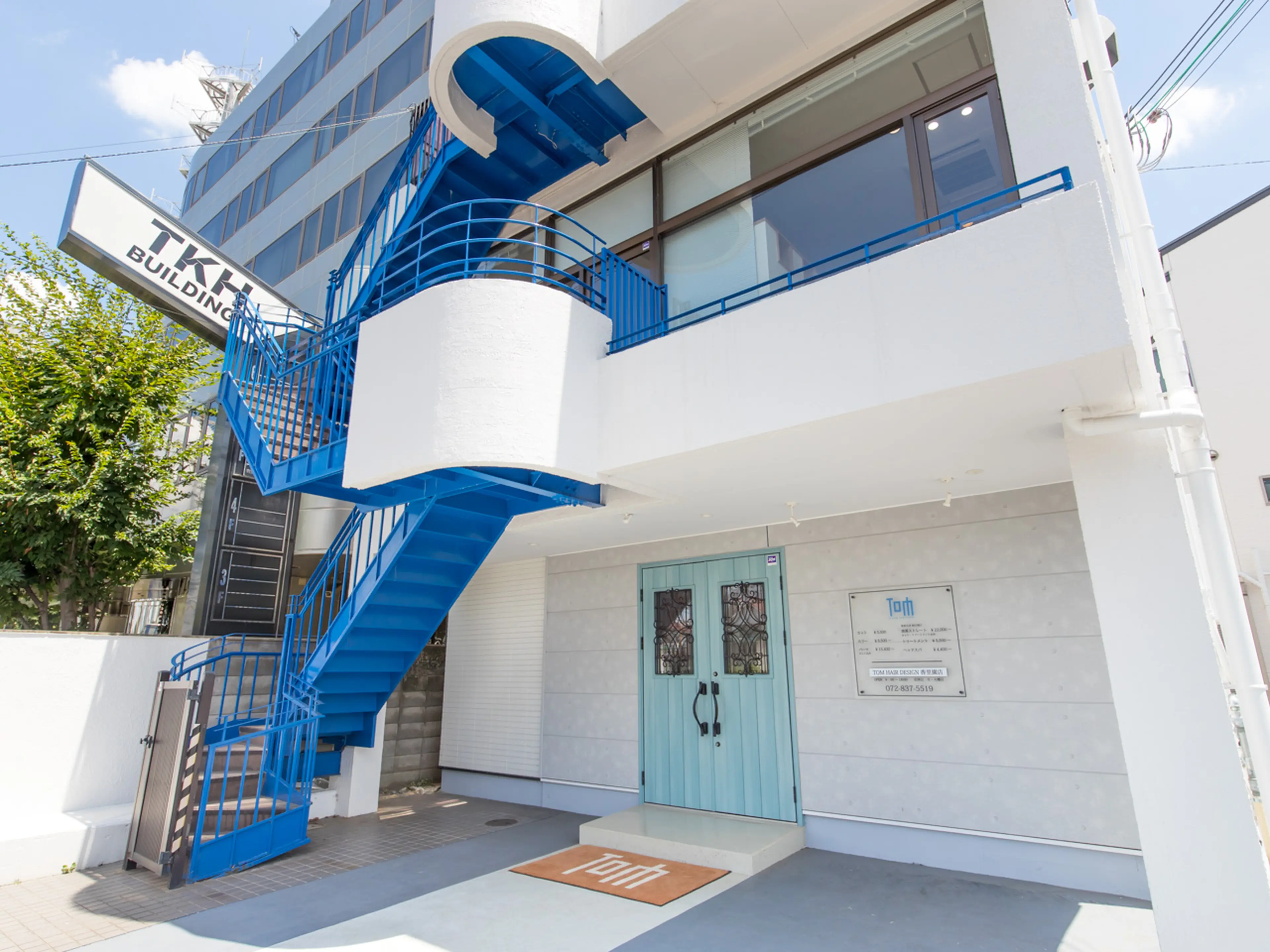 TOM HAIR DESIGN 香里園店の内観・外観2