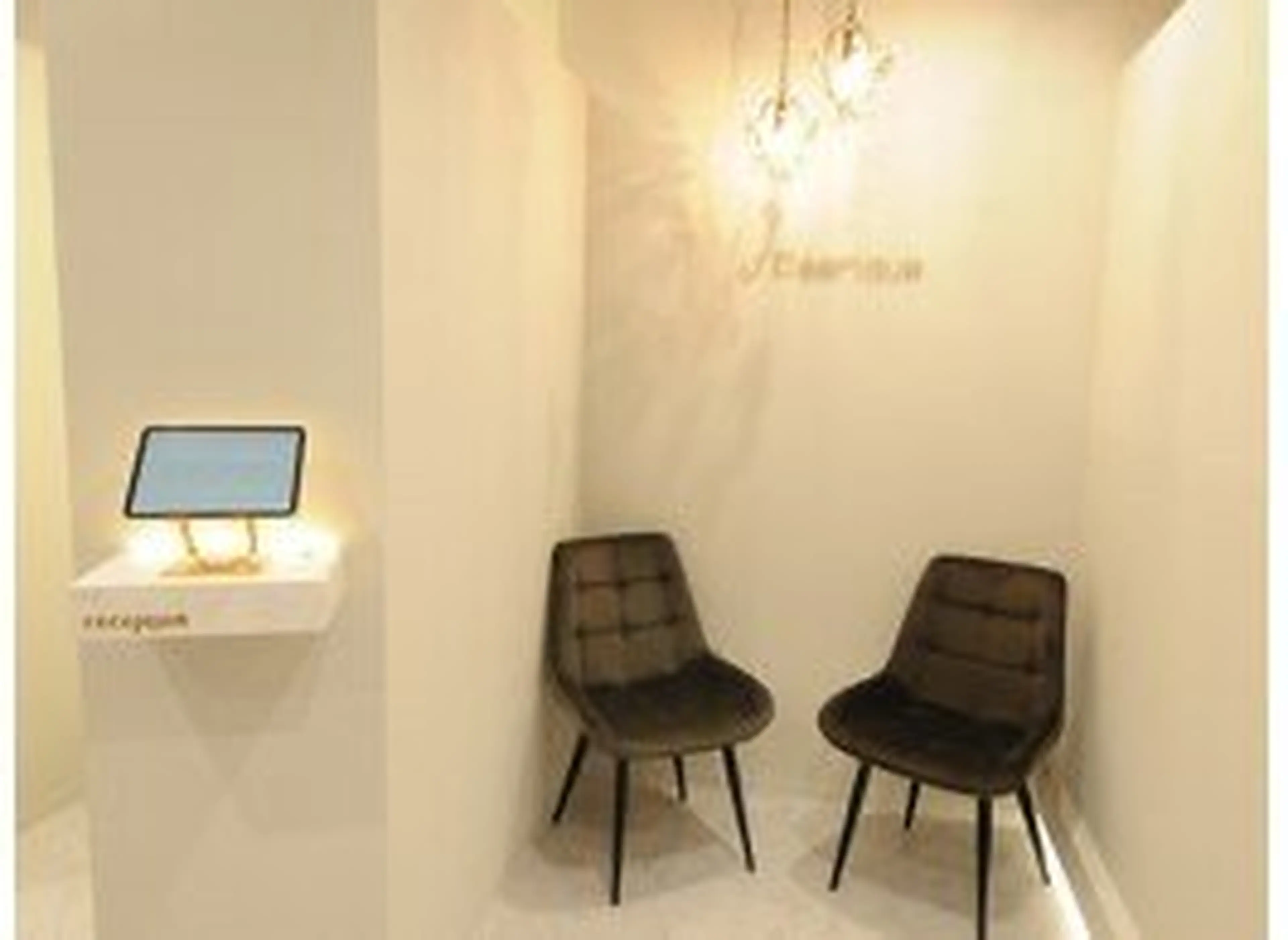 J Feeriqueの内観・外観2