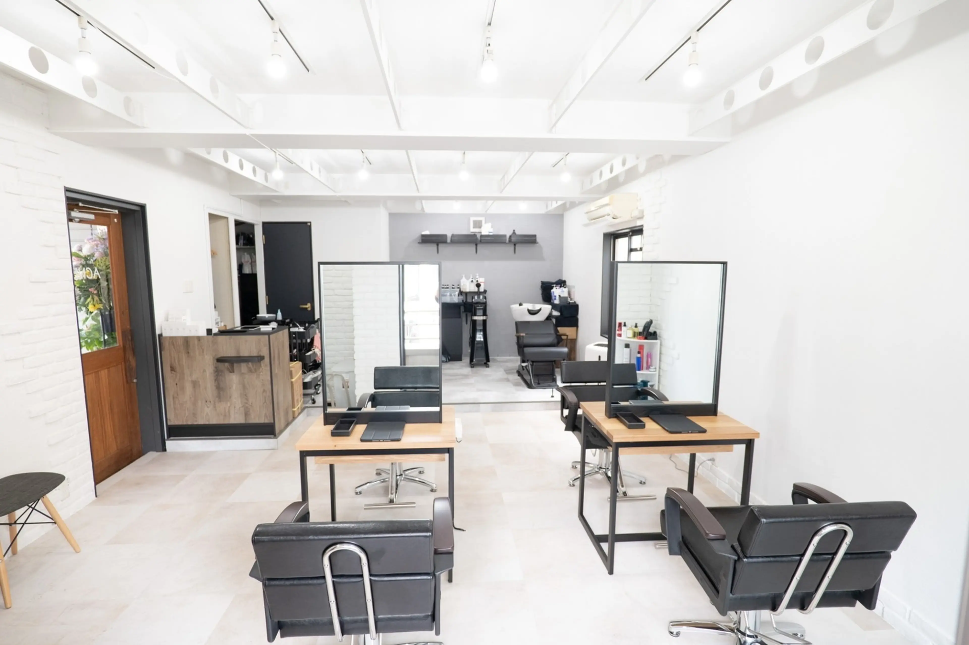 ACNE東三国の内観・外観2