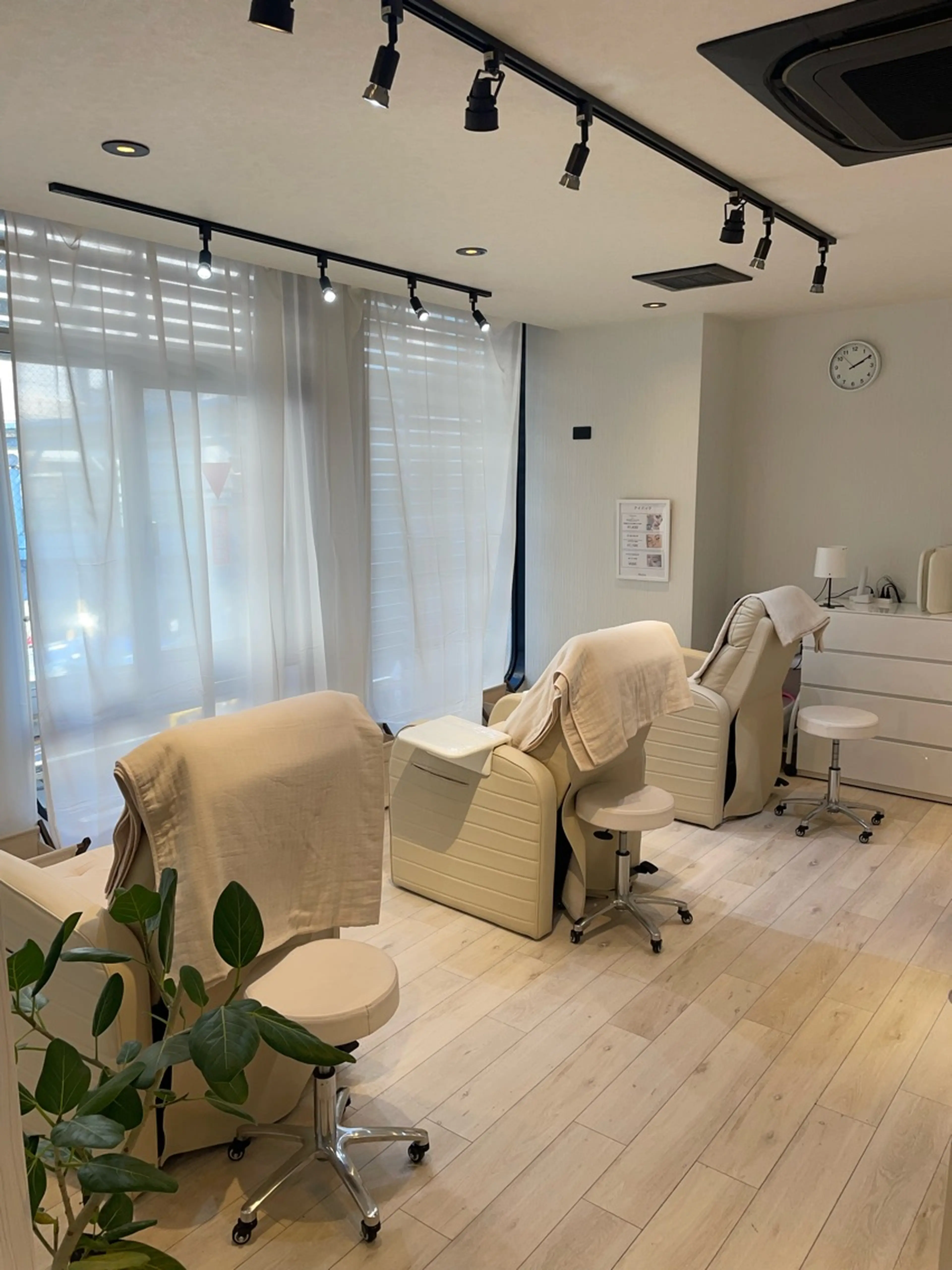 Bianca上大岡店の内観・外観2