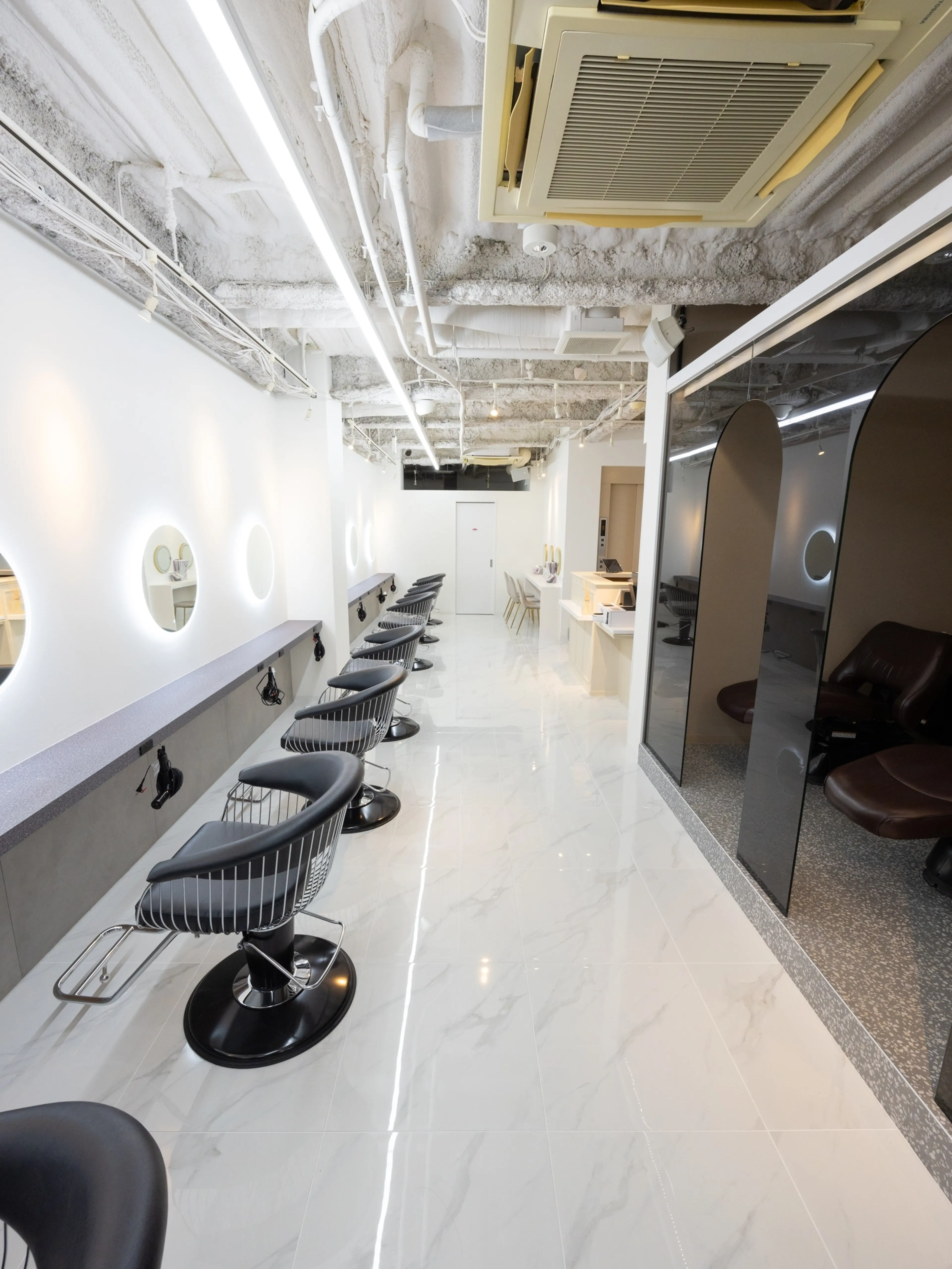 NOISM OSAKA 梅田の内観・外観2