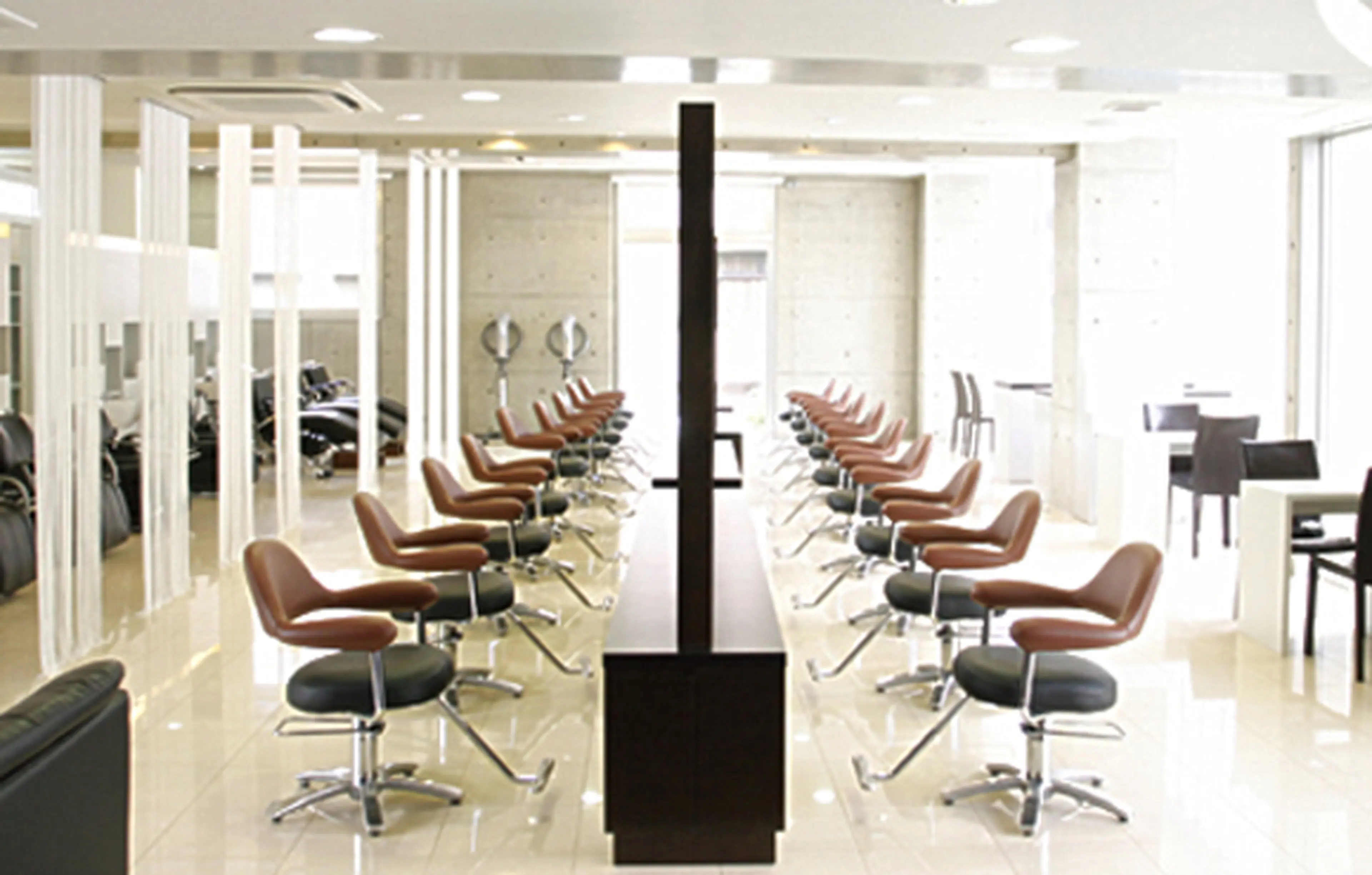 MODE K`s  池田店～Sylph～の内観・外観1