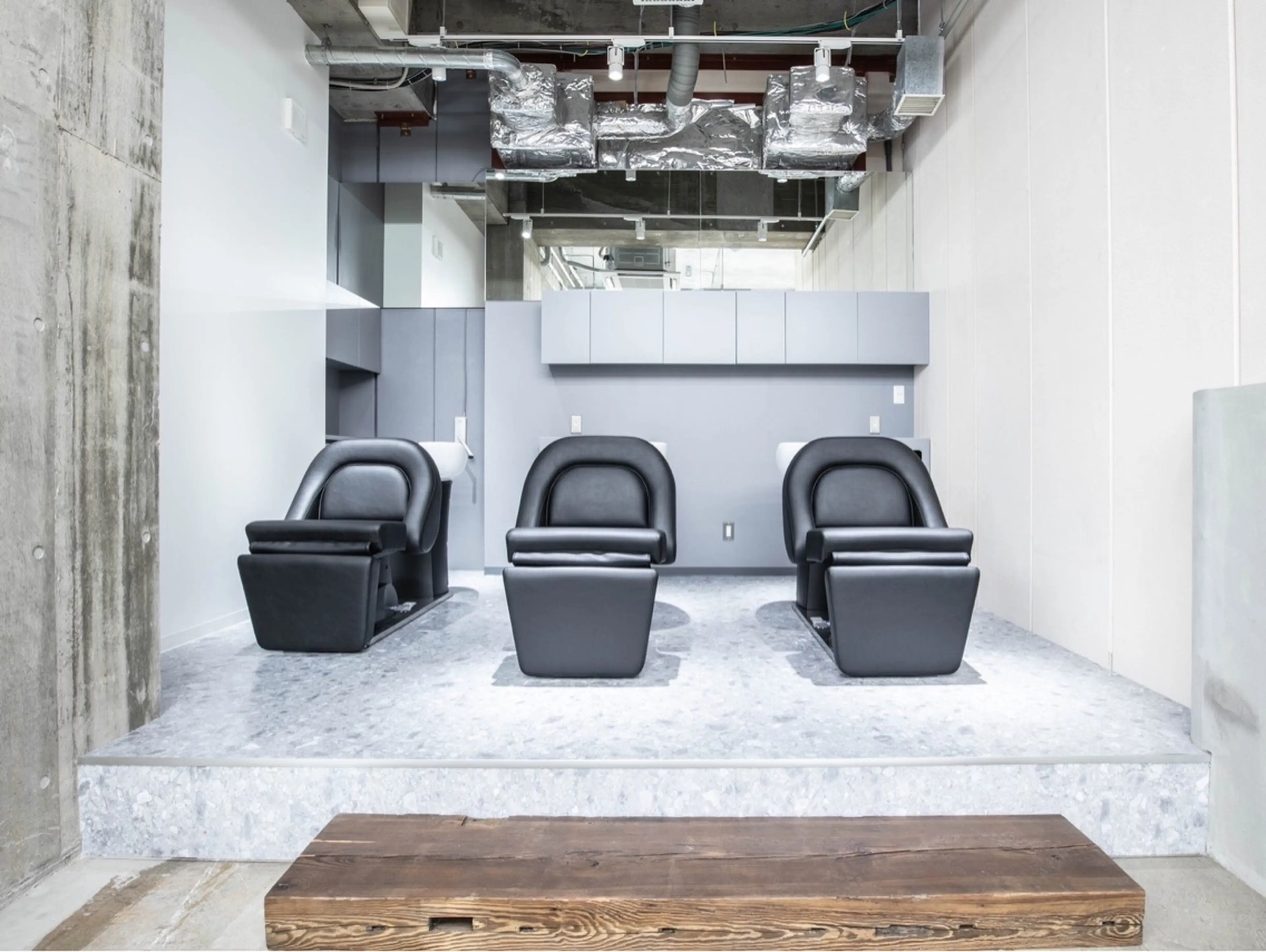 EIGHT  Funabashiの内観・外観2