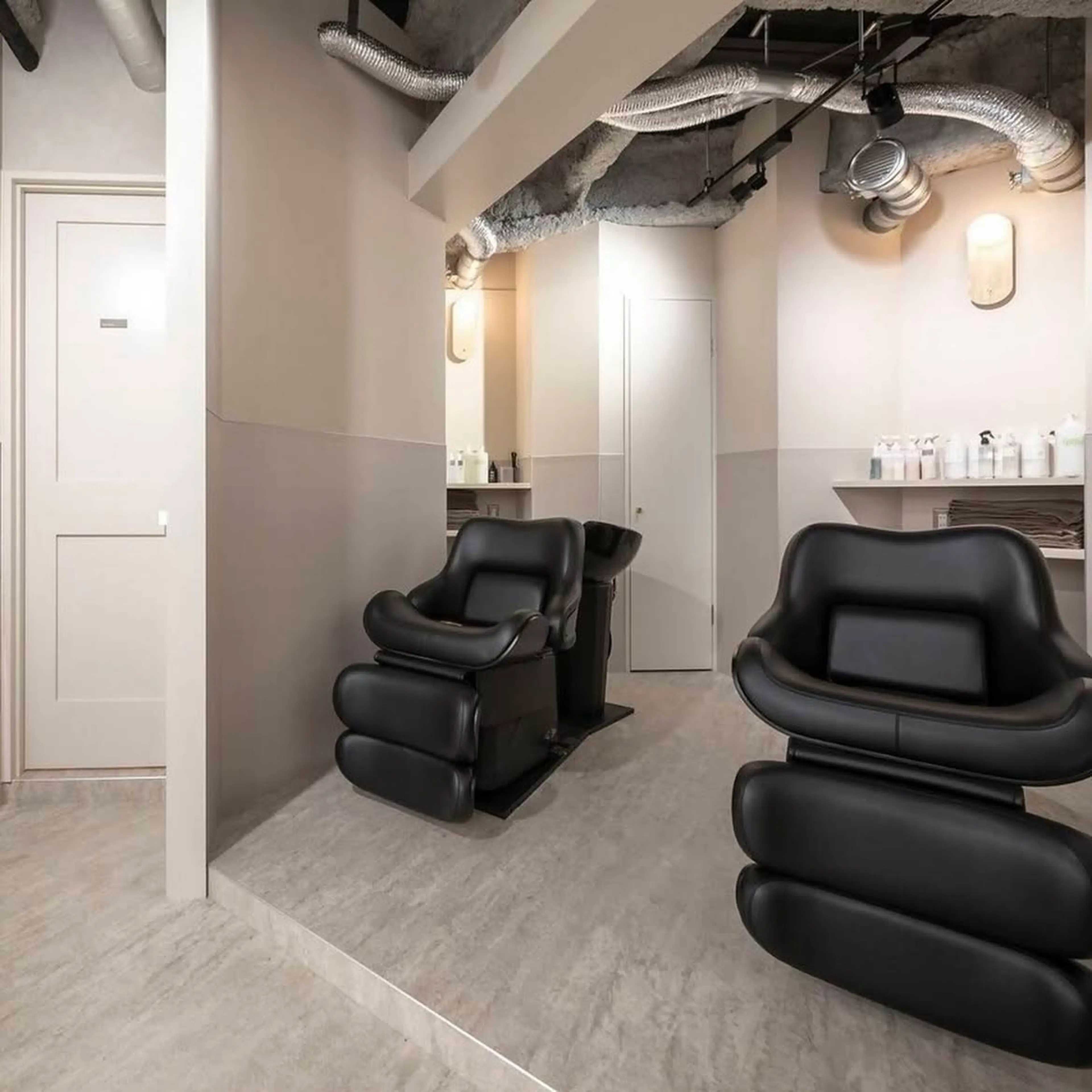 CLUTCH bio 博多駅前の内観・外観3