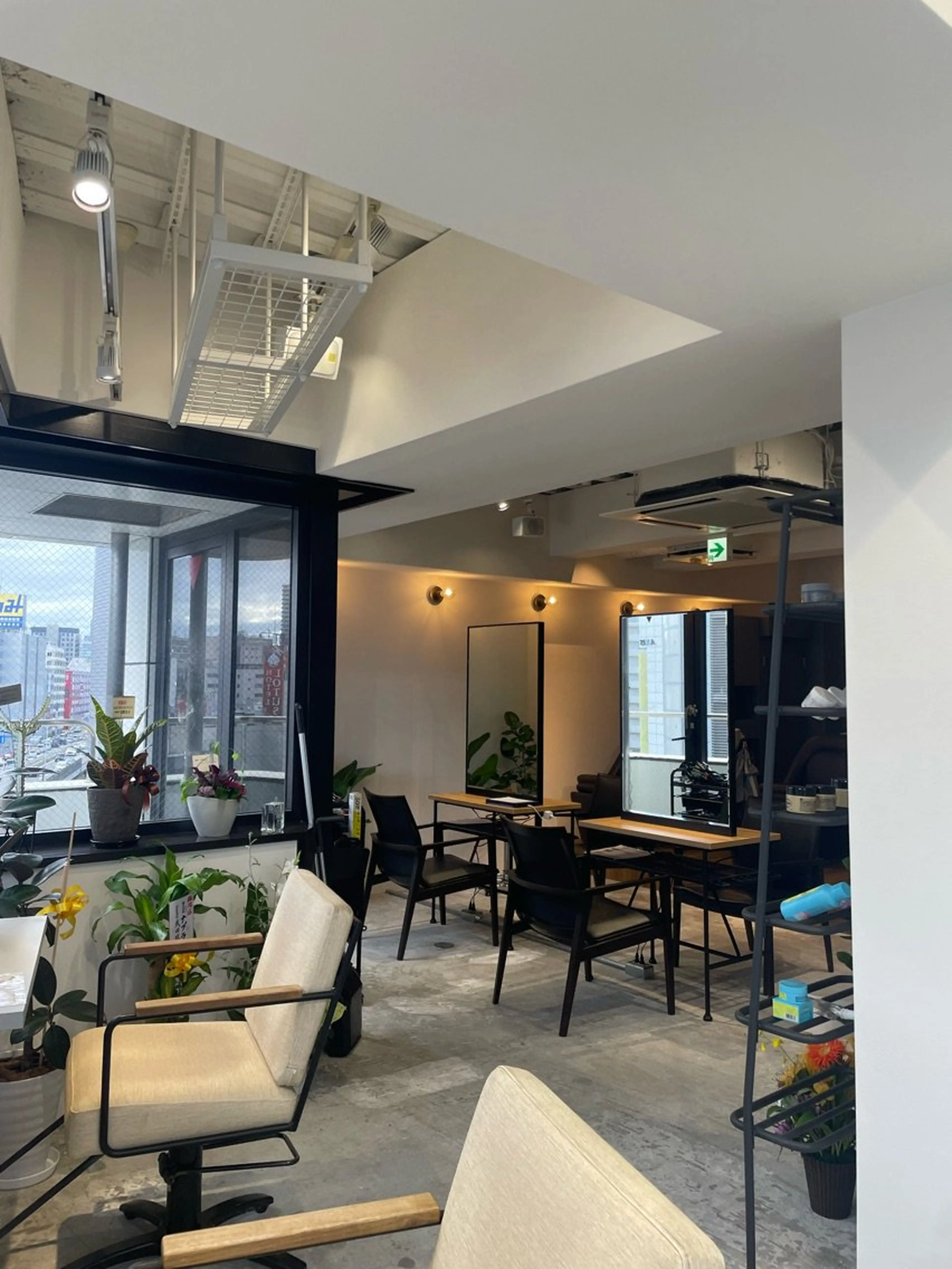 SCENE　ｂｙ　ＲＡＤ Helmの内観・外観1