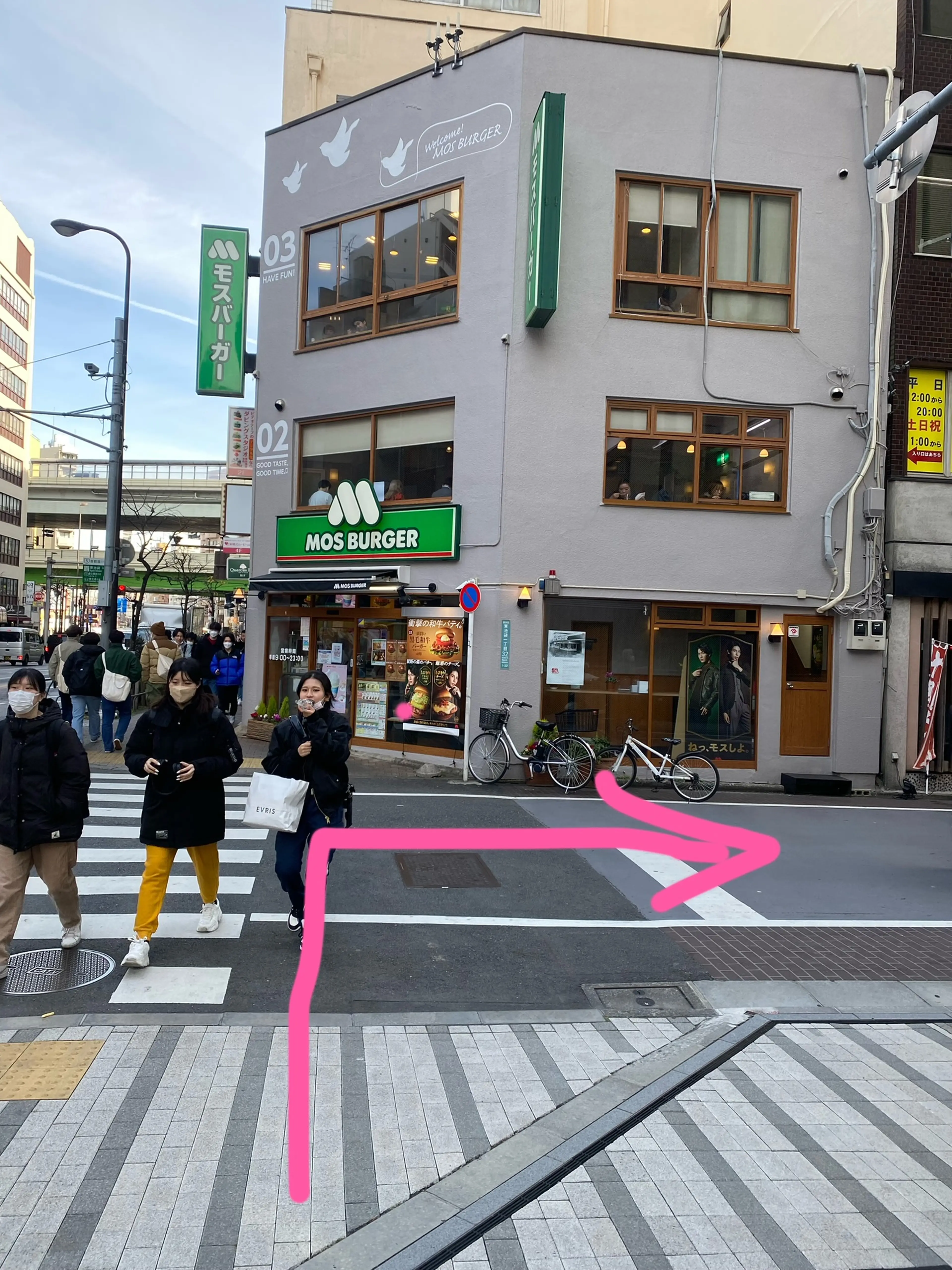 Max&Des salonの内観・外観1