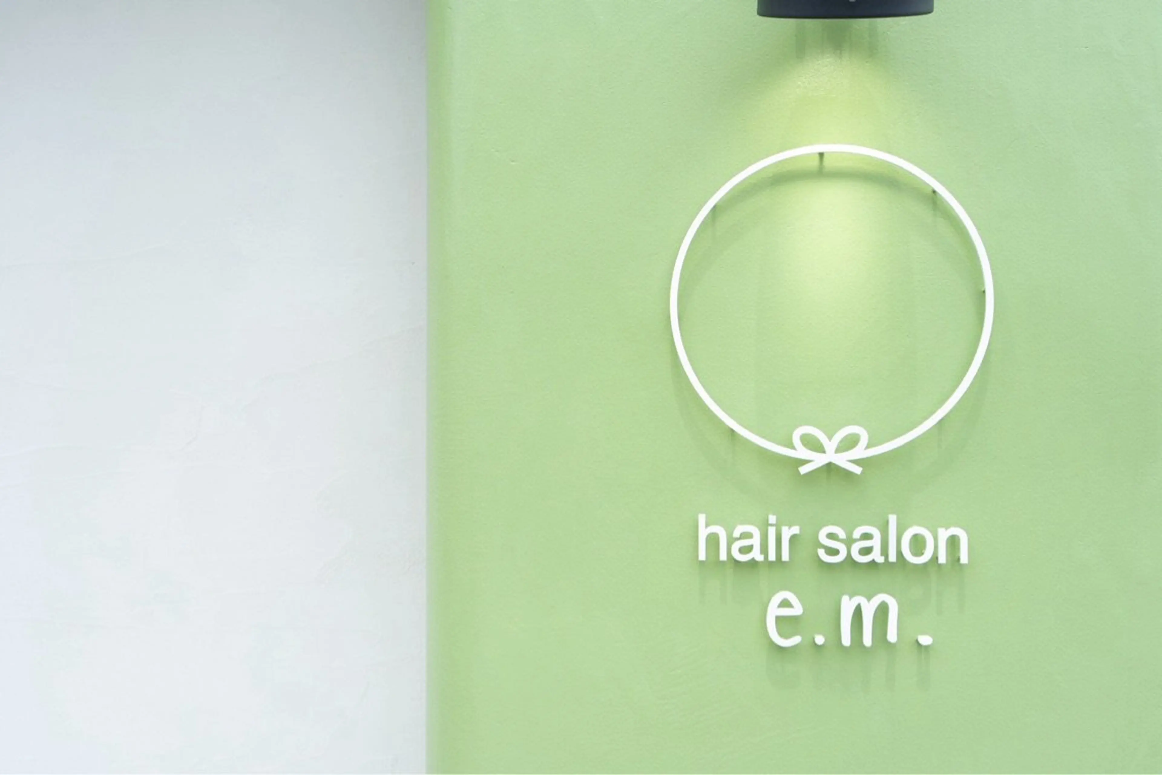 hair salon e.m.の内観・外観1