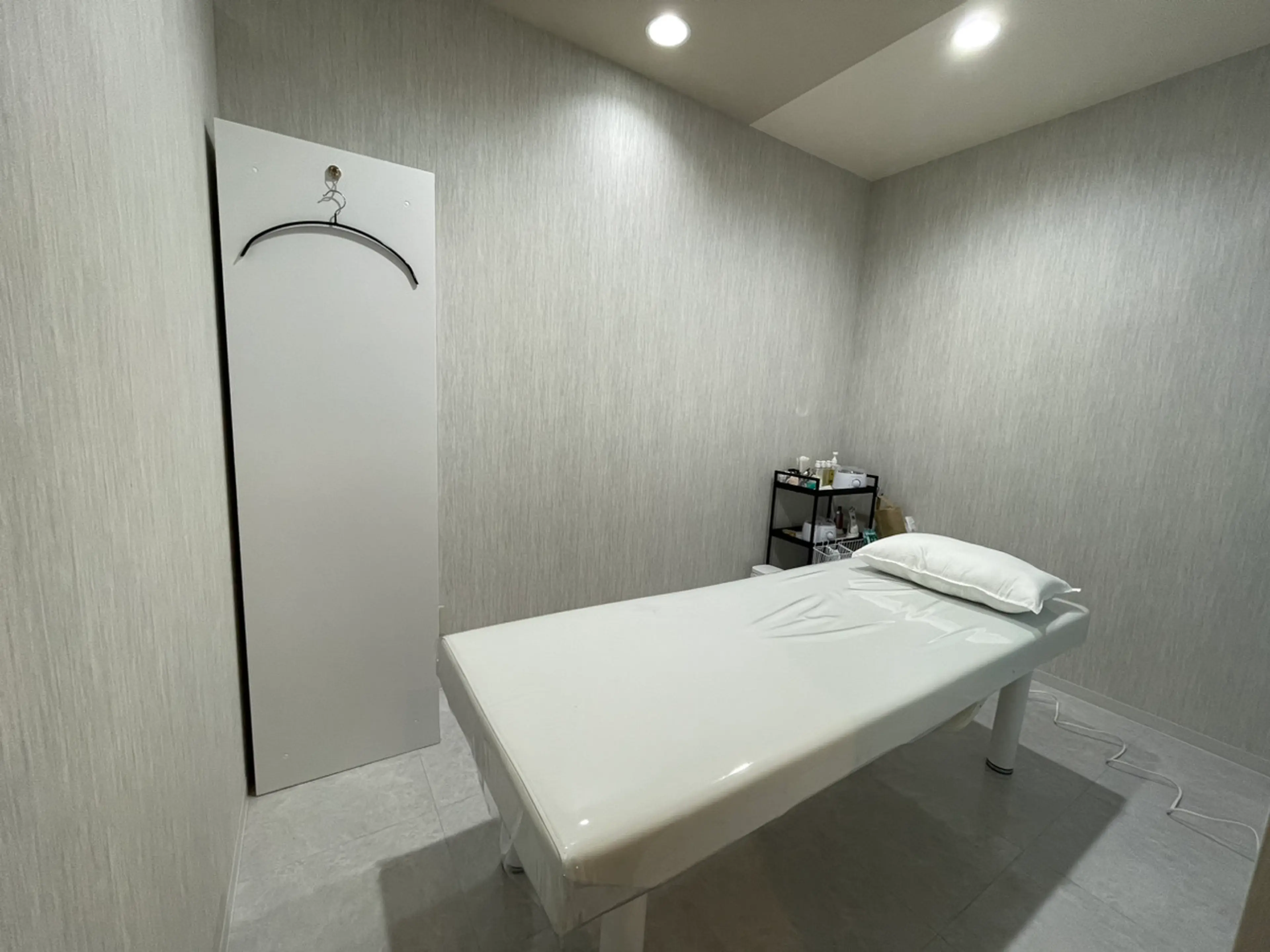 眉毛の王様    福山店の内観・外観2