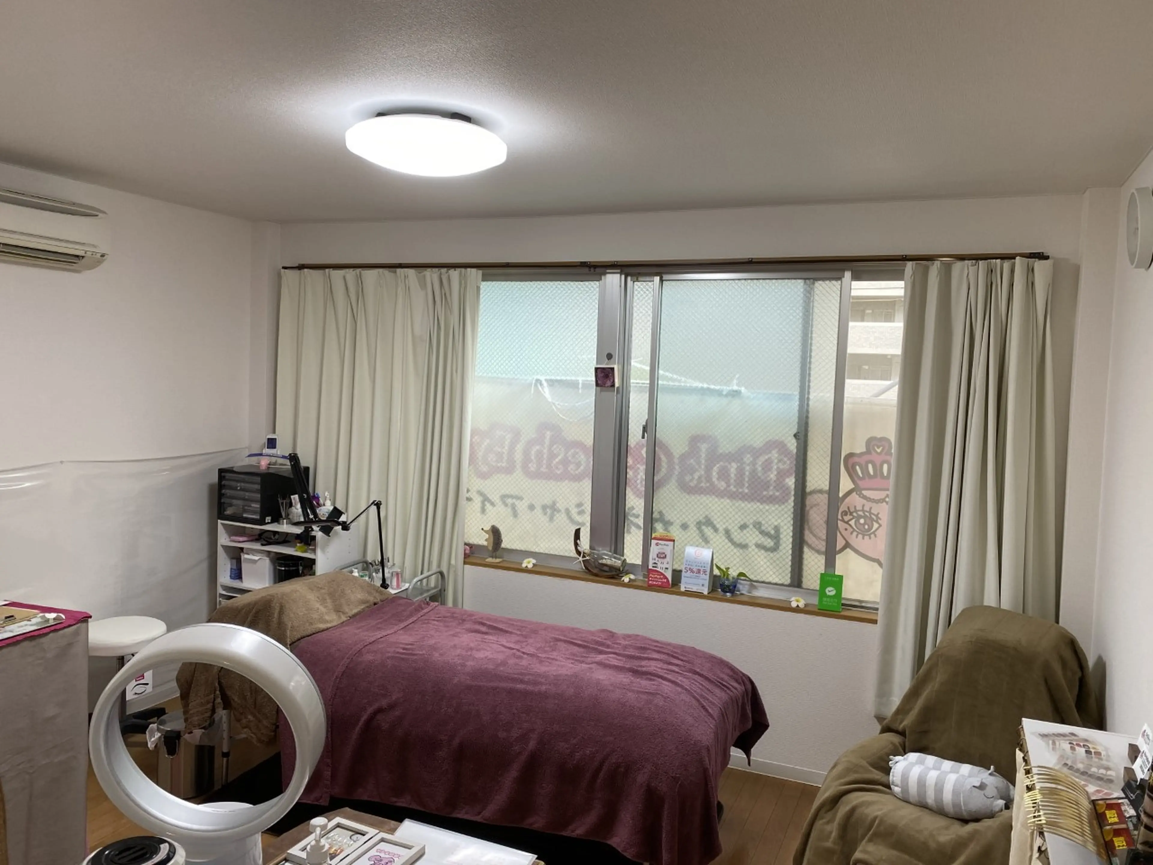 Pink Ganesh Eyelash (ピンク ガネーシャ アイラッシュ）の内観・外観2