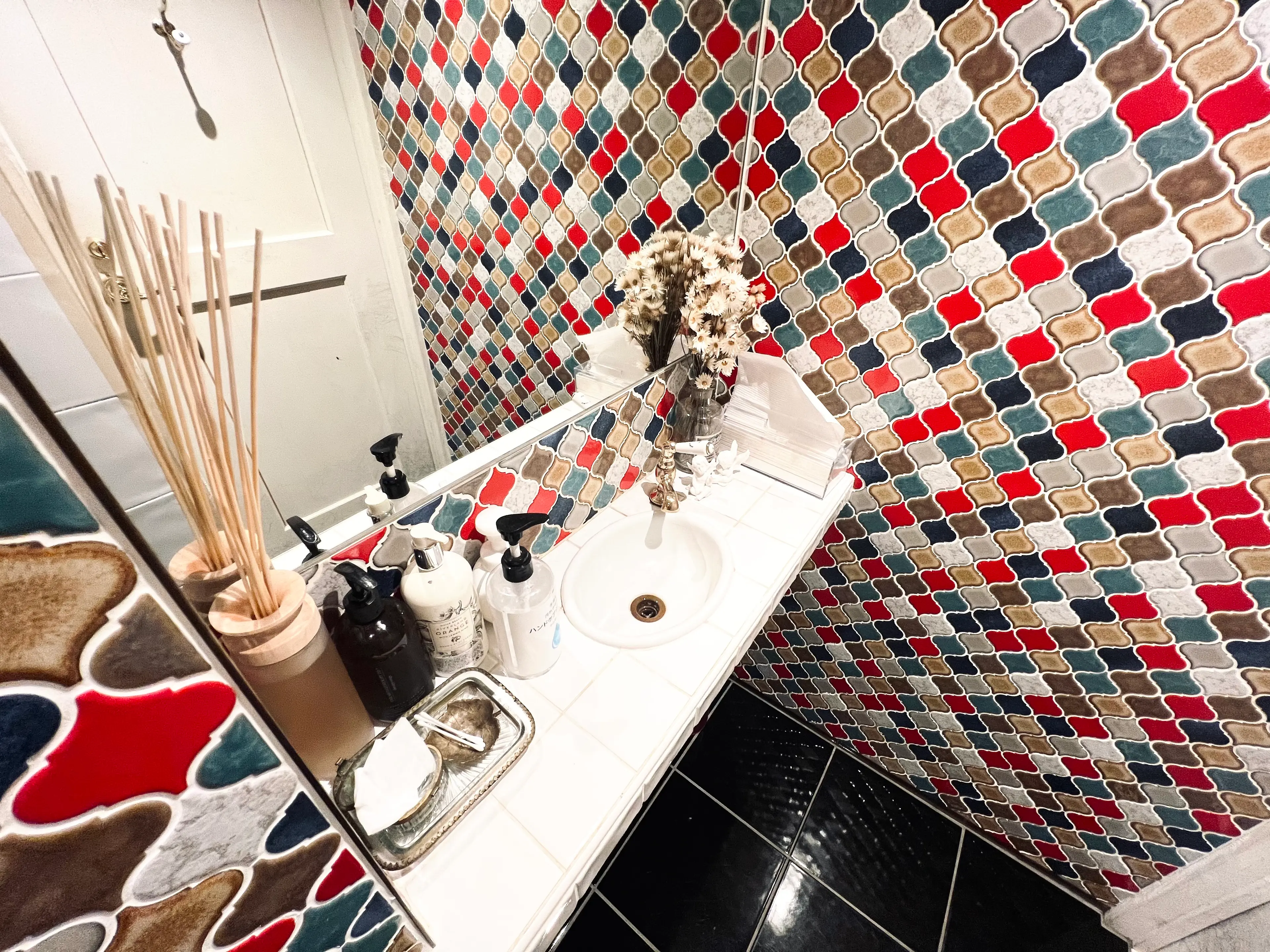 Henriの内観・外観2