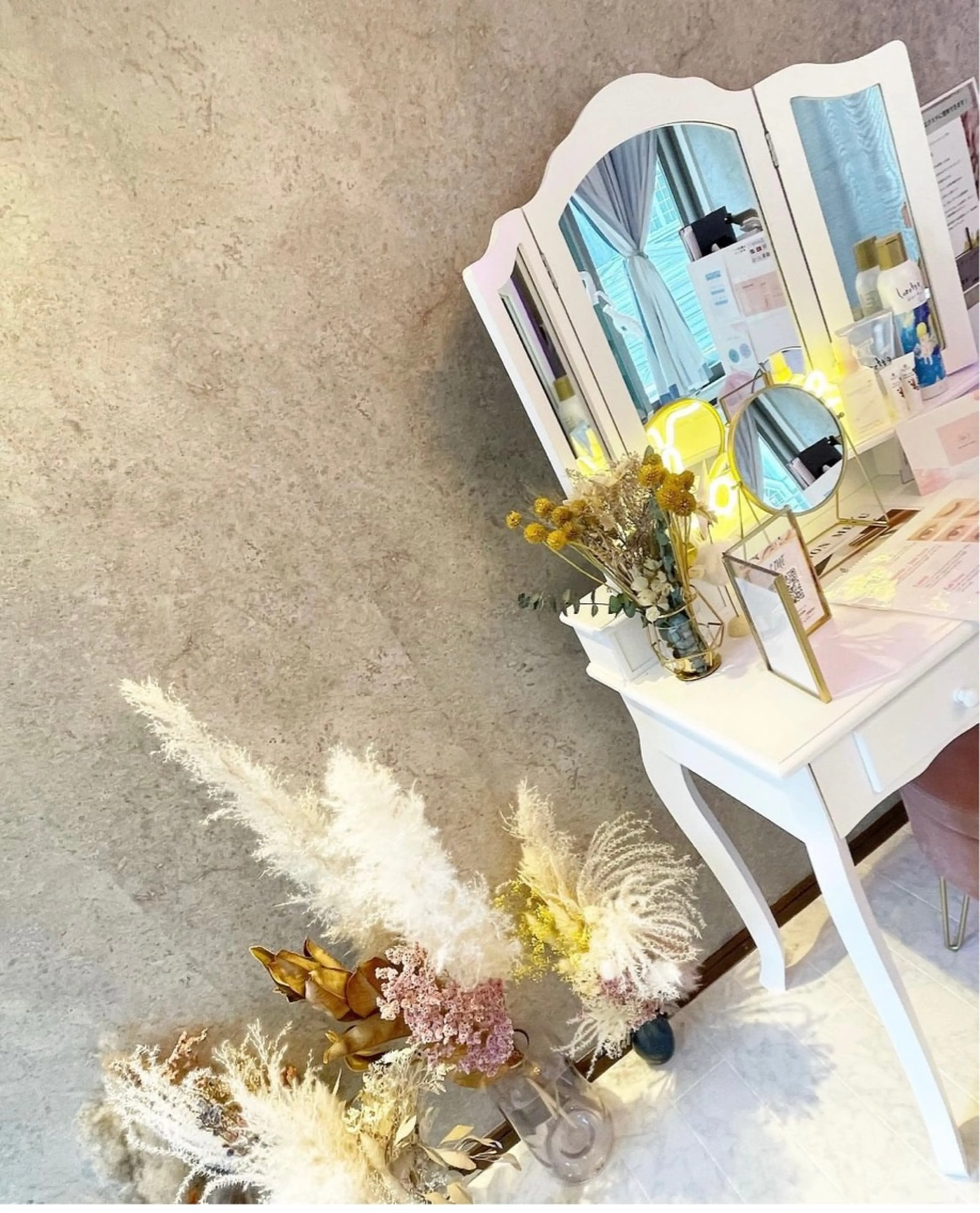 eyelash Calinの内観・外観2