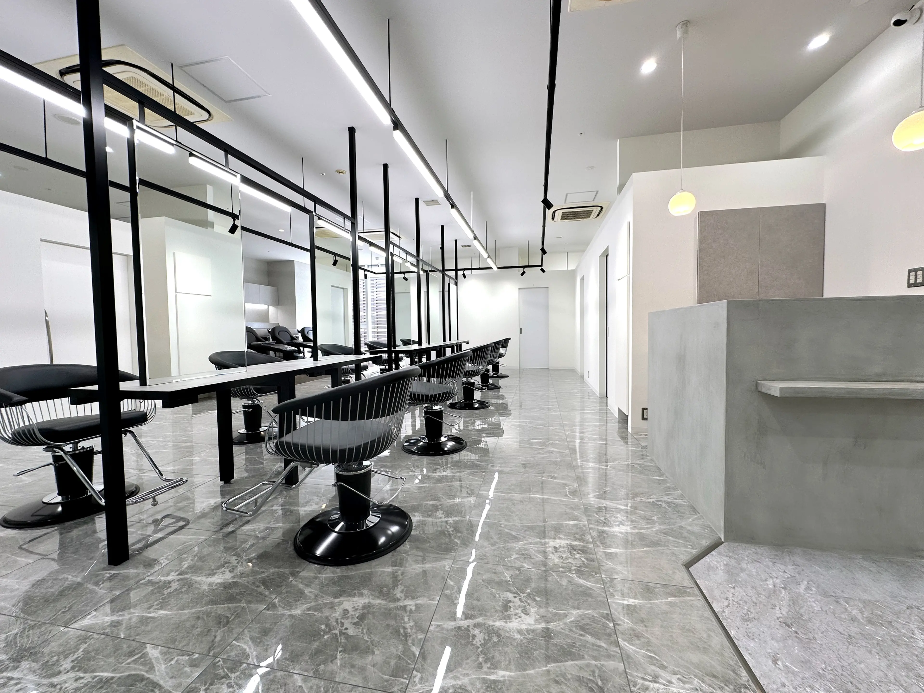 total beauty salon NOISM -kyoto-の内観・外観1