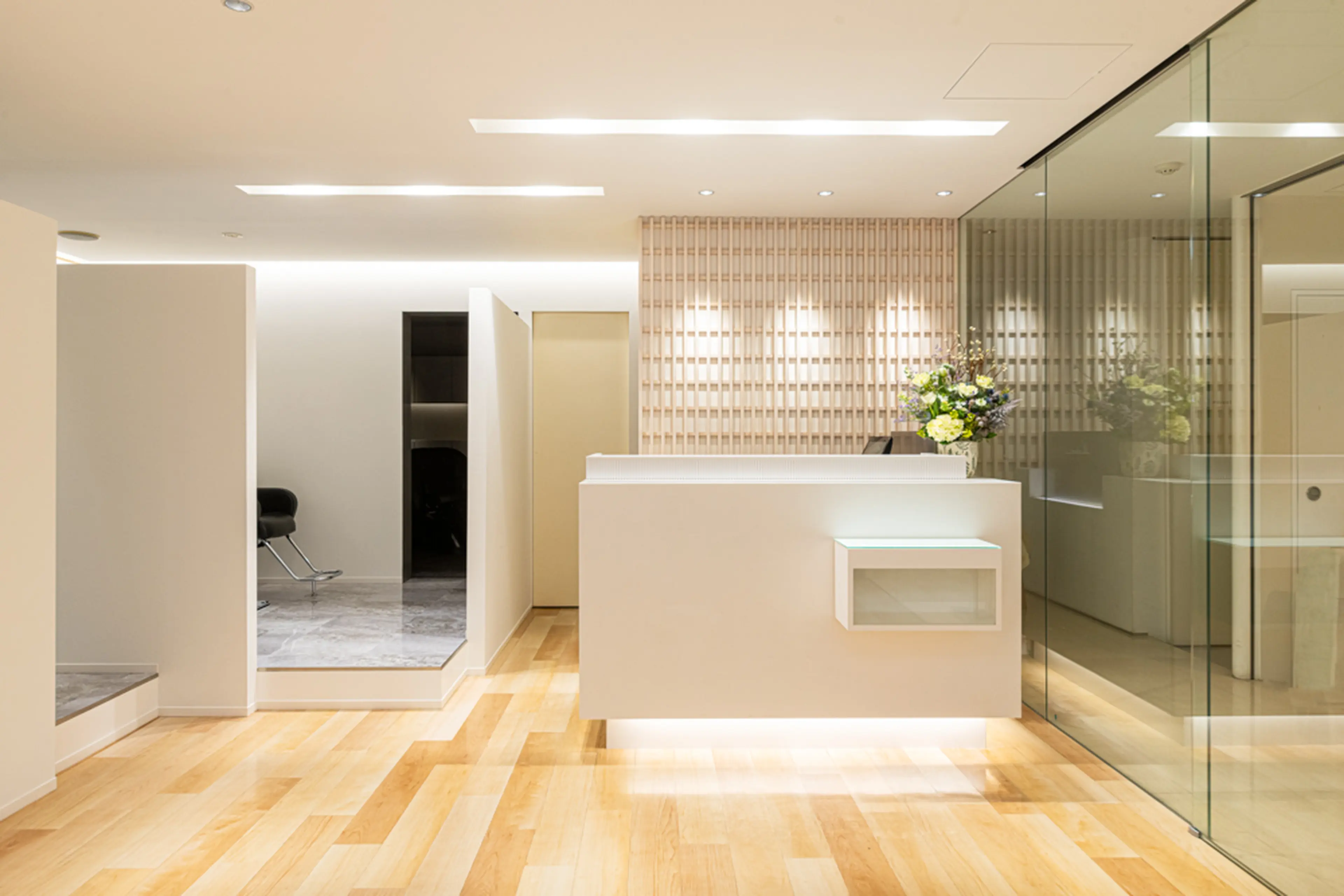 LOBEC　SAKAEの内観・外観1