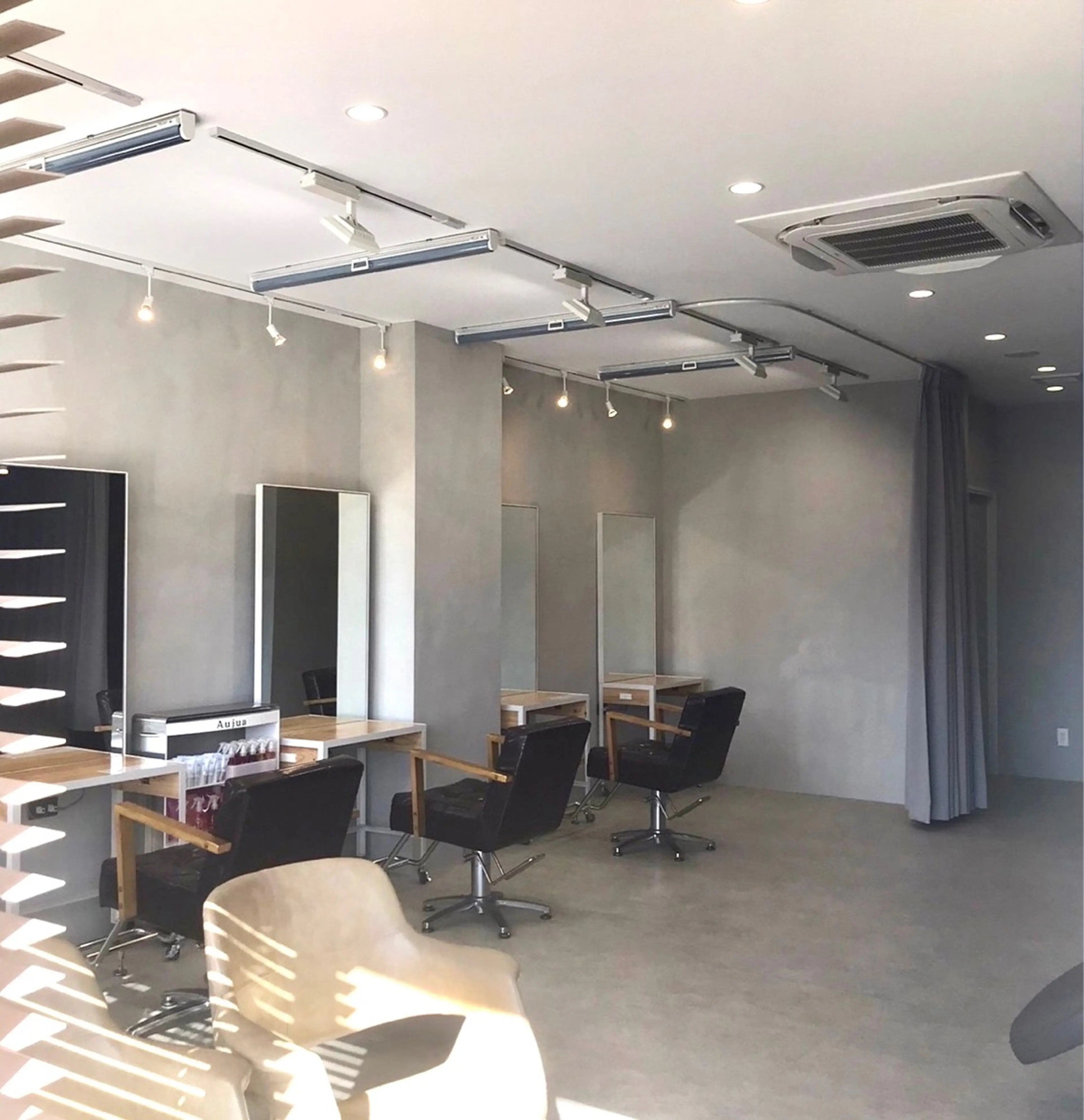 Relationの内観・外観2