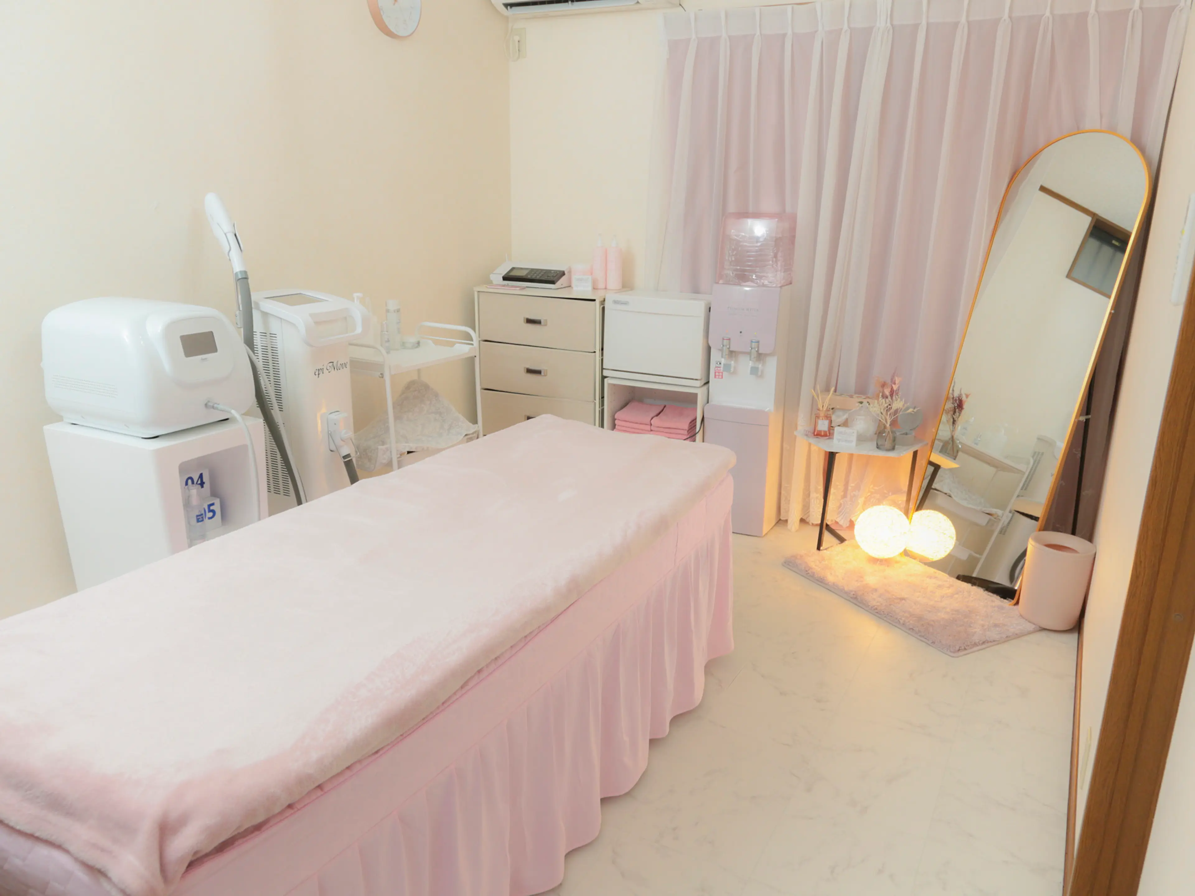 beautysalonAqua京都東山の内観・外観1